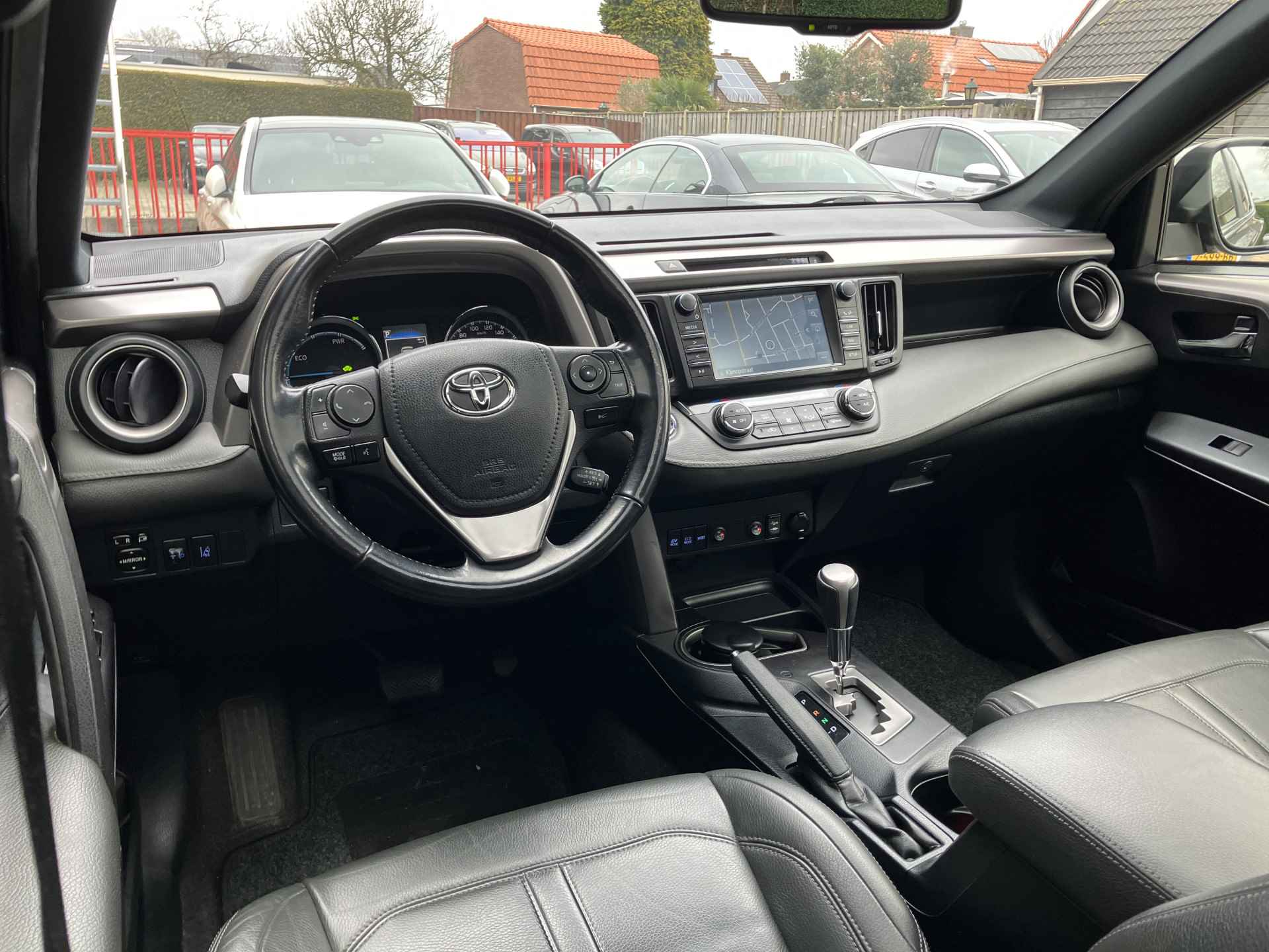 Toyota RAV4 2.5 Hybrid 198 pk AWD Executive Black Edition AUT. | 1e eigenaar | dealer onderh. | navigatie | leder interieur | camera - 15/40