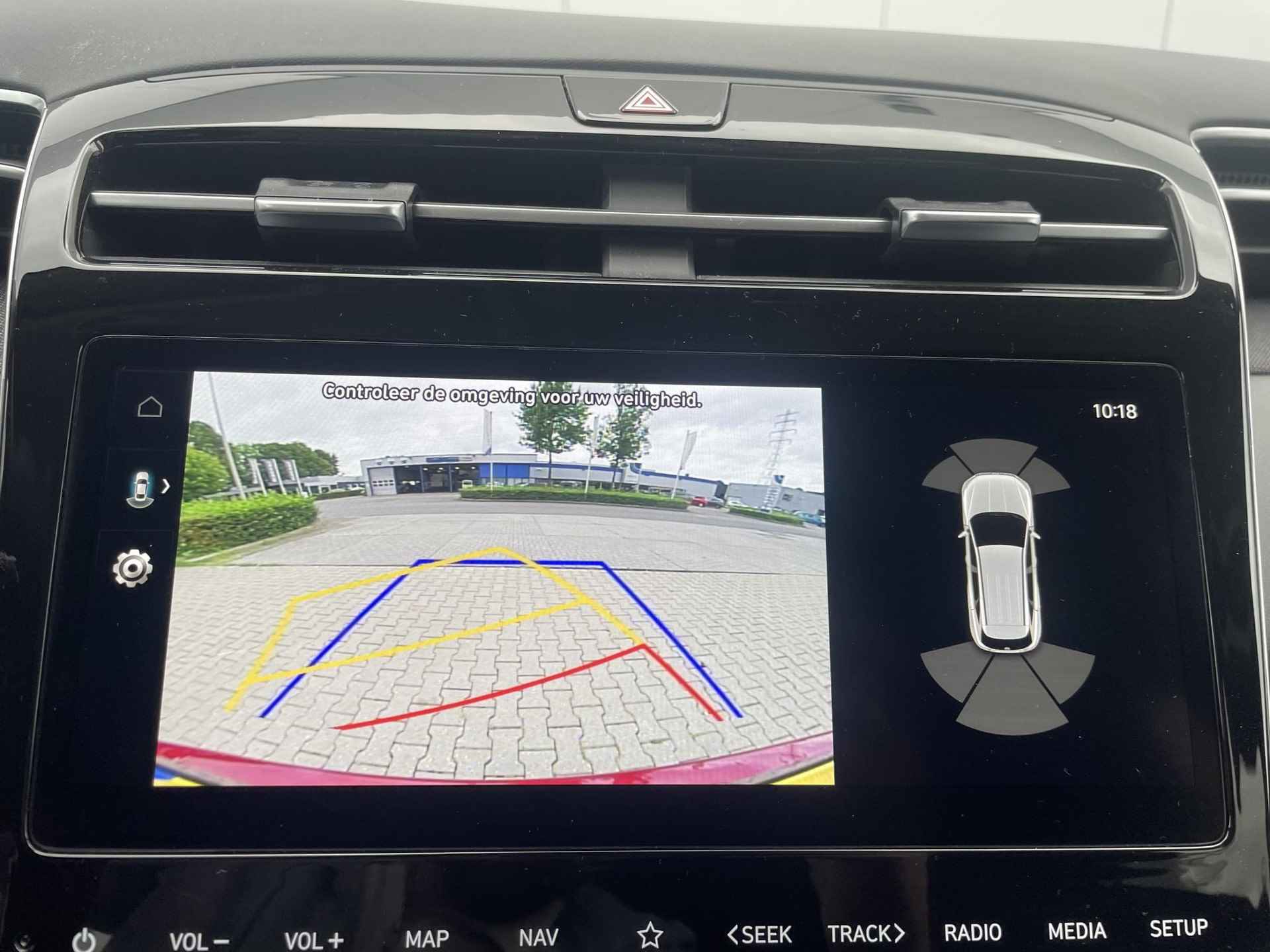 Hyundai Tucson 1.6 T-GDI MHEV Comfort Smart / 1650KG Trekgewicht / Navigatie / Apple Carplay & Android Auto/ Cruise Control / Camera / - 27/39