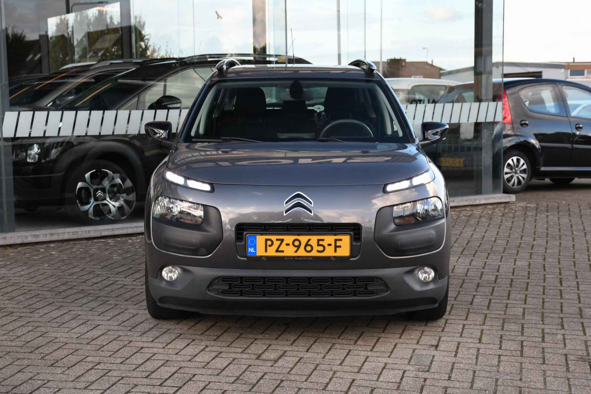 Citroen C4 Cactus 1.2 Business AUTOMAAT/ NAVIGATIE/ CRUISE CONTROL - 4/31