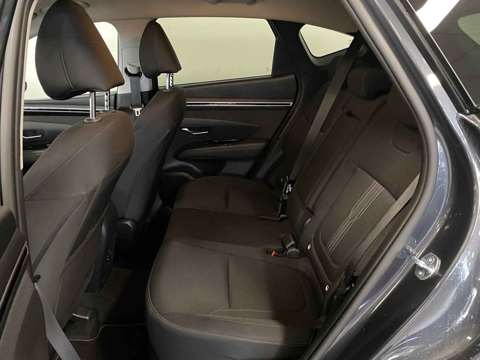 Hyundai Tucson 1.6 T-GDI HEV Comfort - 7/25