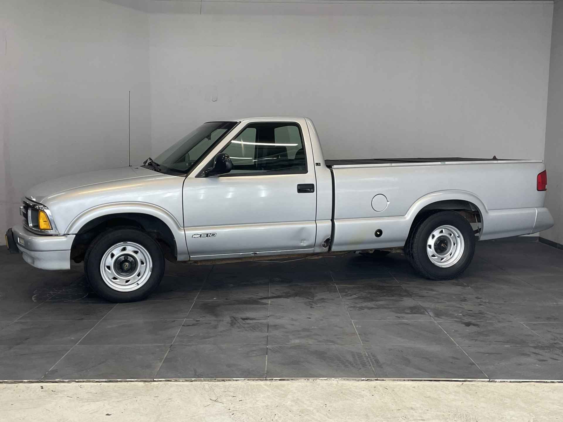 Chevrolet USA S-10 2.2 1SA lang ✅ Benzine ✅ Radio ✅ Grijs Kenteken ✅ Origineel Nederlands ✅ Rijdt goed ✅ - 34/47