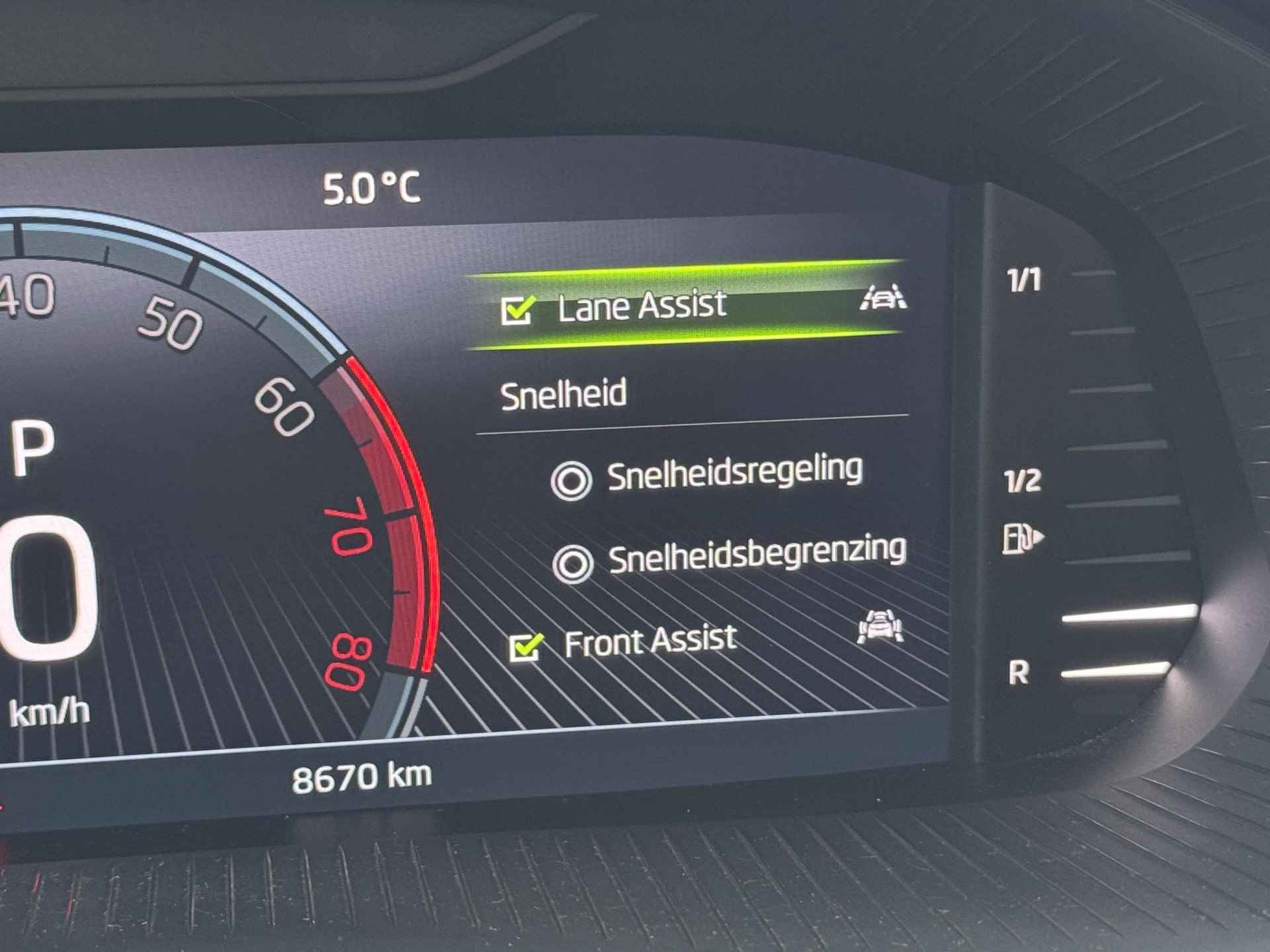 Skoda Kamiq 1.0 TSI Ambition 110pk automaat | ECC | Camera | Virtual Cockpit | App-Navi | 16LM - 19/40