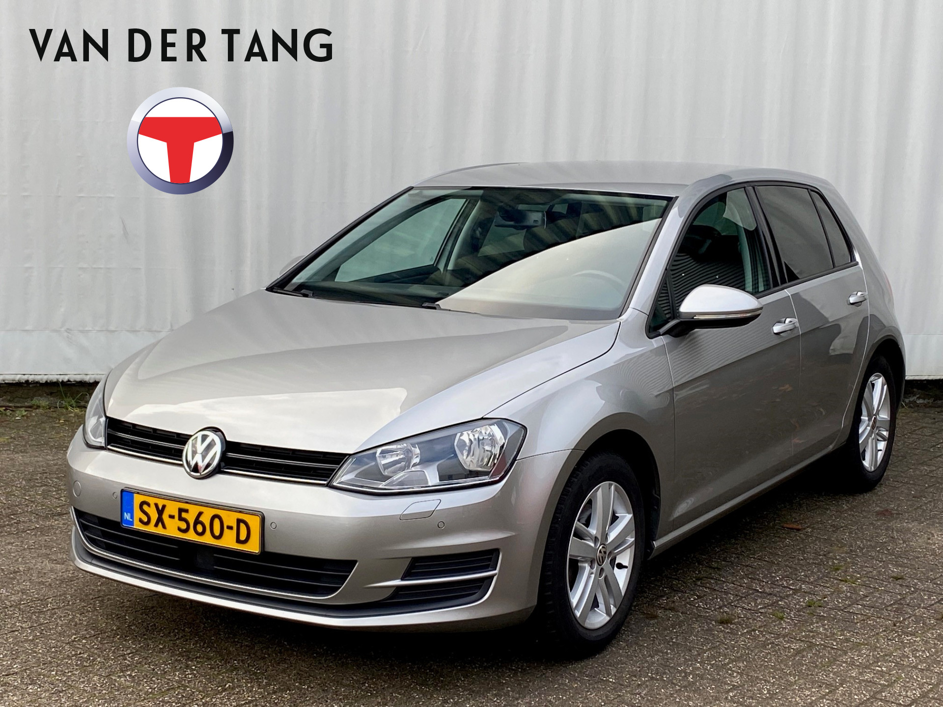 Volkswagen Golf 1.4 TSI Business Edition DSG Navi / Camera / PDC