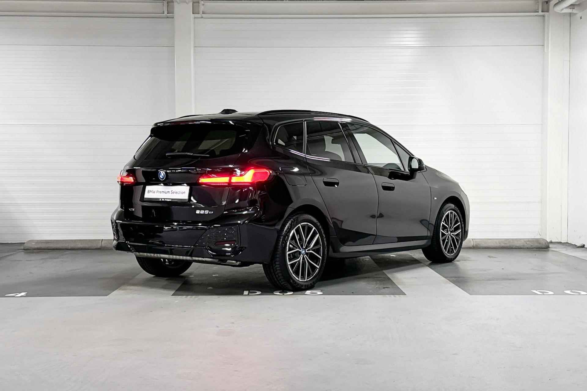 BMW 2 Serie Active Tourer 225e xDrive M-Sport | Premium Pack | Travel Pack | Harman/Kardon | Schuif-/Kanteldak - 4/19