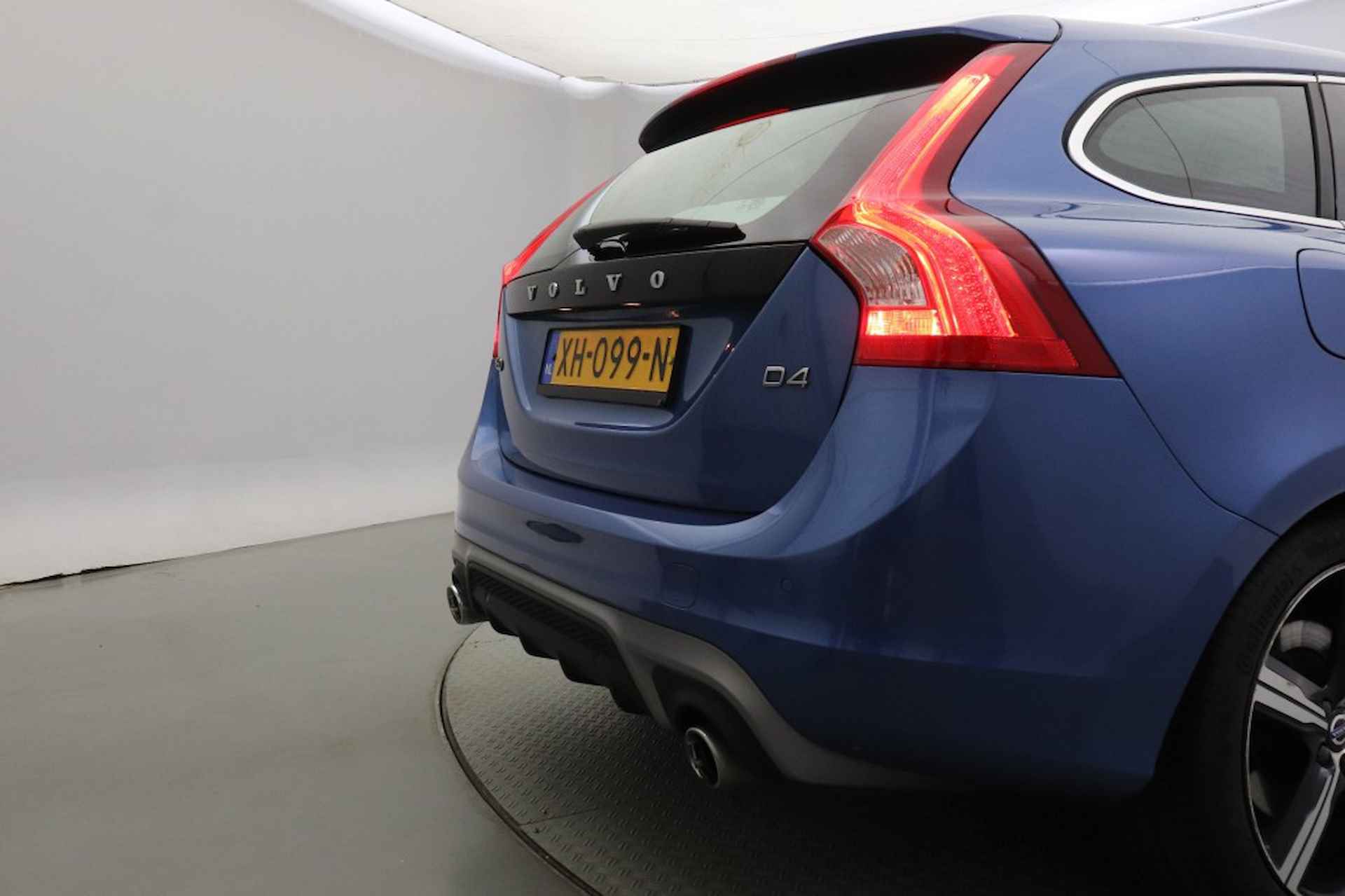 VOLVO V60 2.0 D4 Business Sport - Leer, Clima, Stoelverw. - 30/30