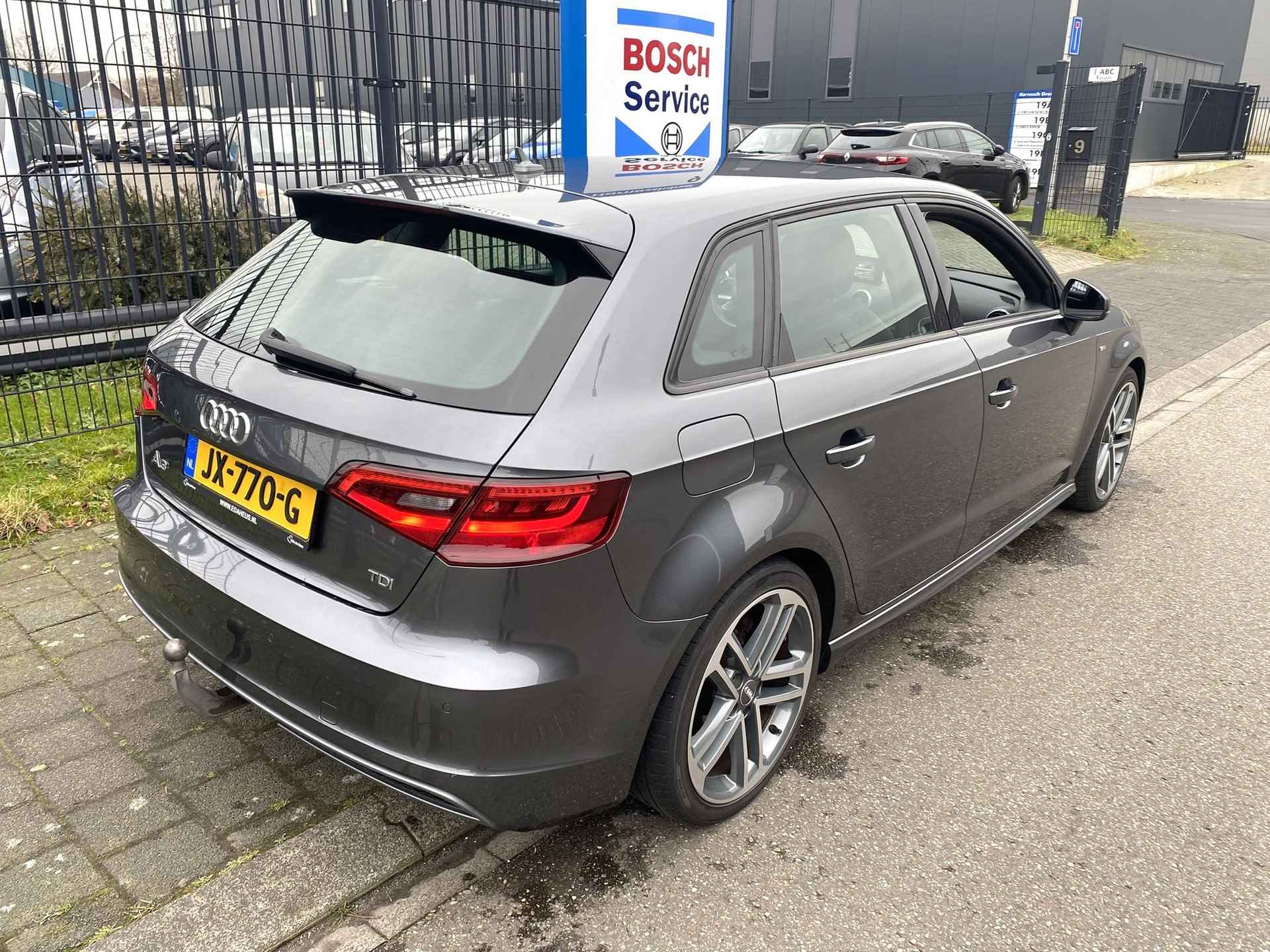 Audi A3 Sportback 1.6 TDi S-Tronic aut. Adrenalin Sport S-Line NL-auto met B&O Soundsystem, navi, lm velgen, S-Line, etc. - 12/33