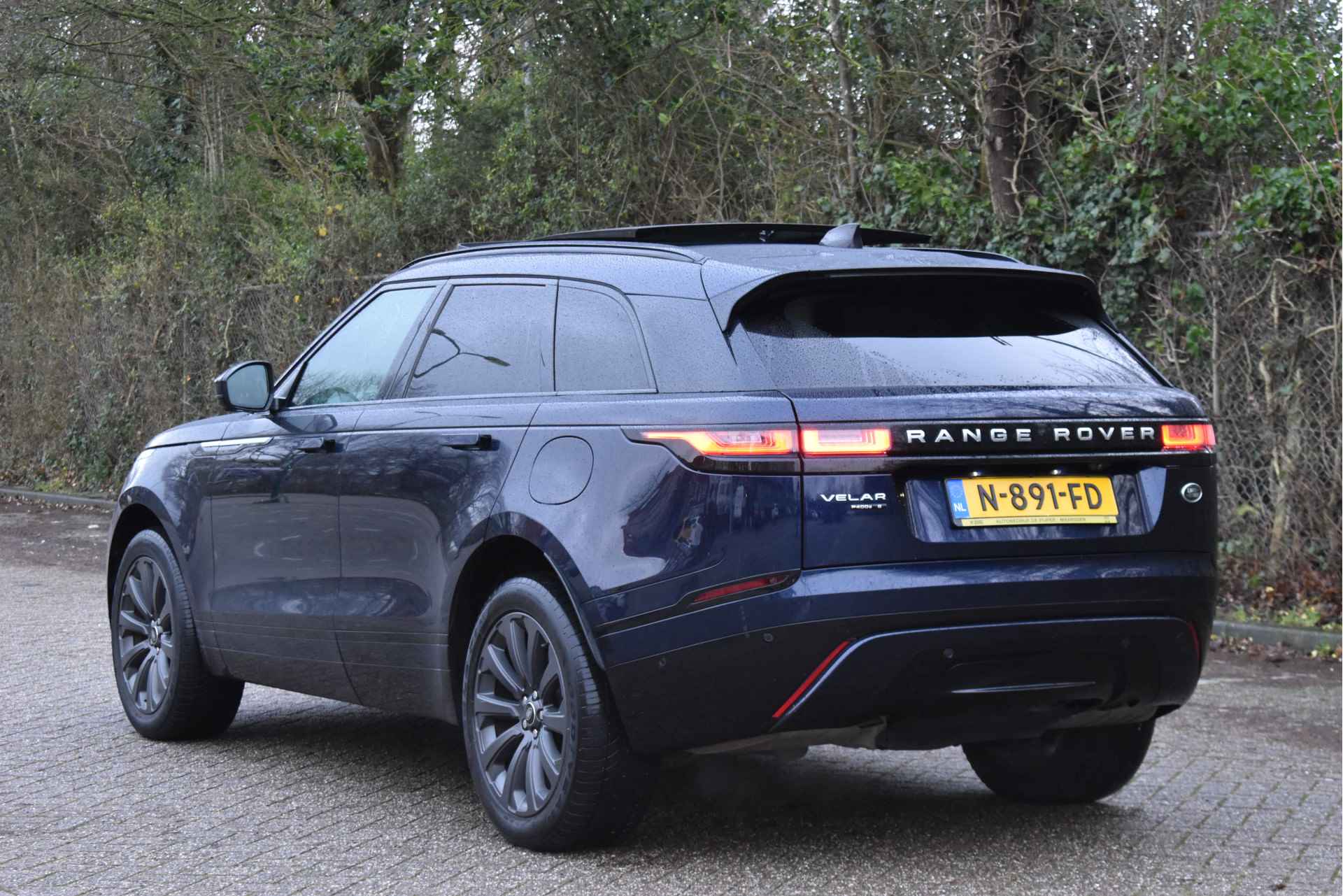 Land Rover Range Rover Velar 2.0 P400e 404pk | Open dak | Elekt.trekhaak | 360 gr. camera | Keyless | Elektr.stoelen Memory | Full LED - 32/72