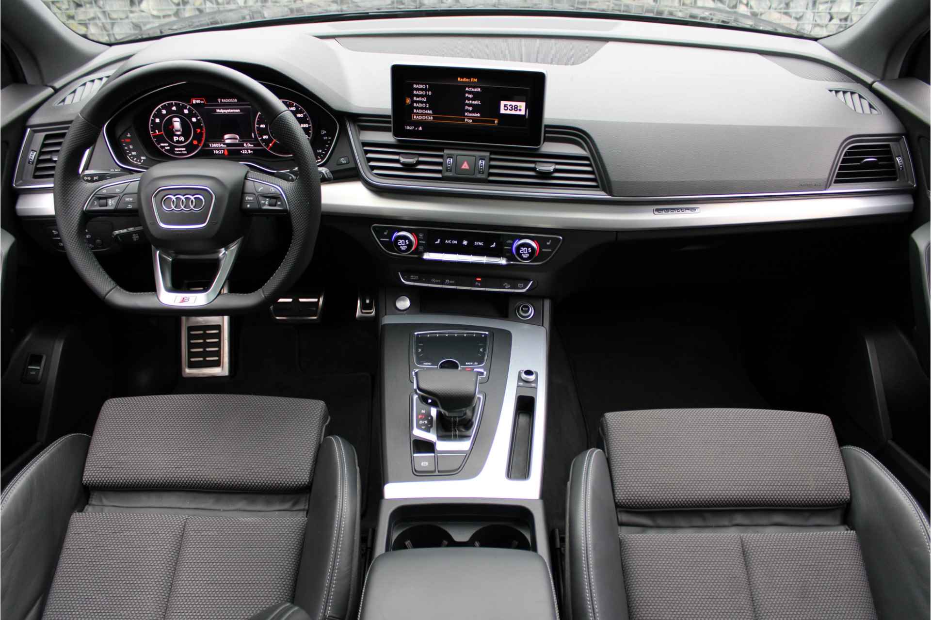 Audi Q5 VAN €35950,- VOOR €34222,- 2.0TFSi Quattro S-Edition | Pano | Virtual | Orig. NL - 5/31