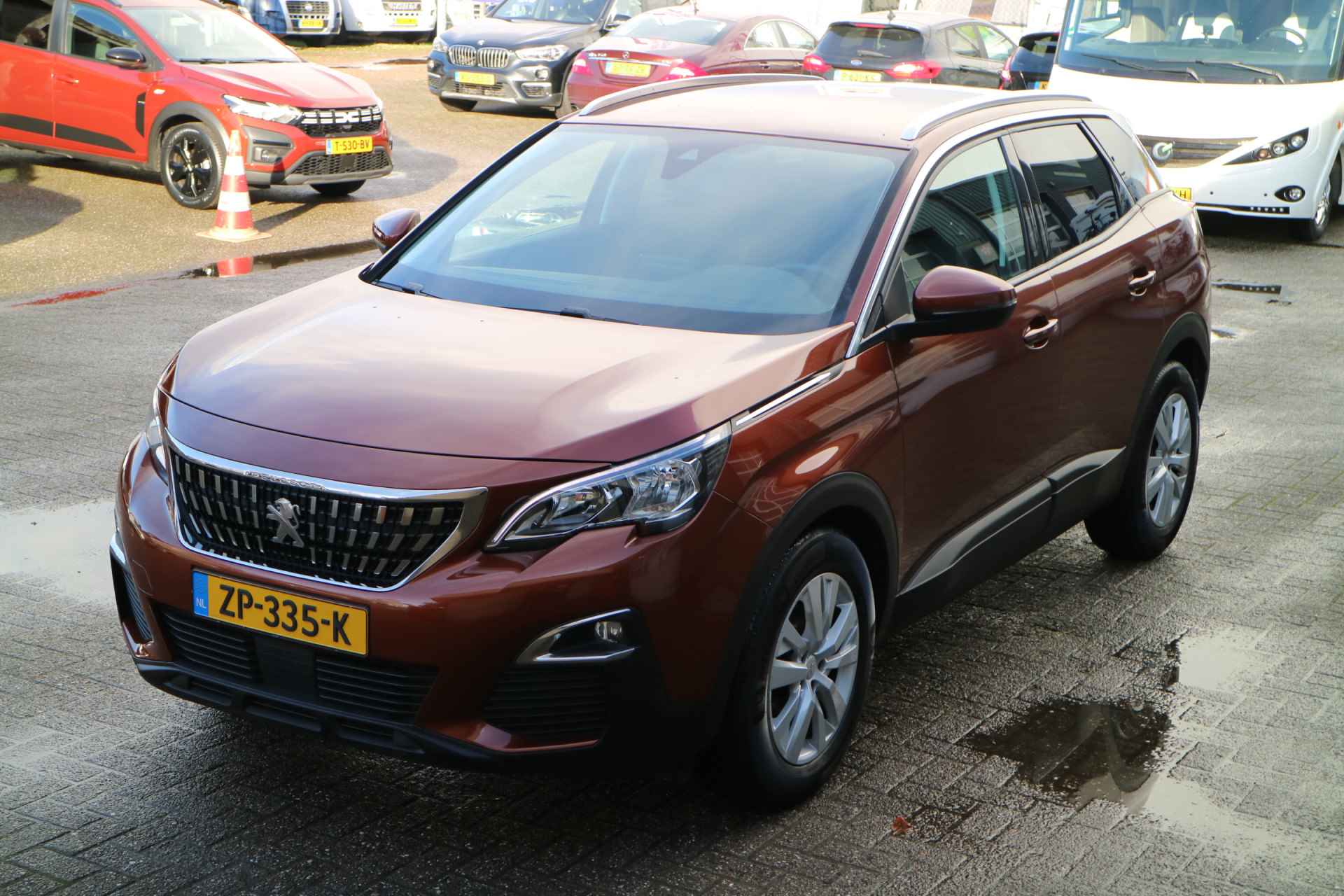 Peugeot 3008 1.2 PureTech Allure | Navi | Carplay | Trekhaak! | - 25/75