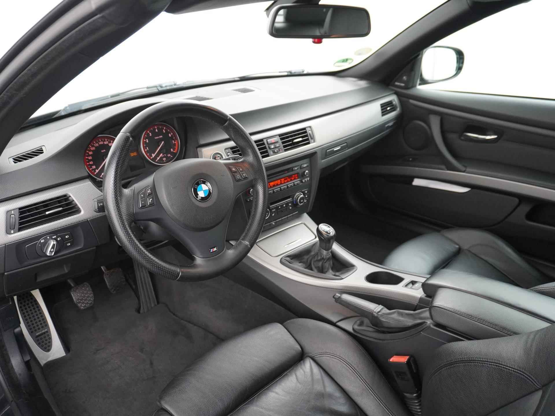 BMW 3-serie Cabrio 330i High Executive Leder/Sportstoelen/Historie 100% - 13/43
