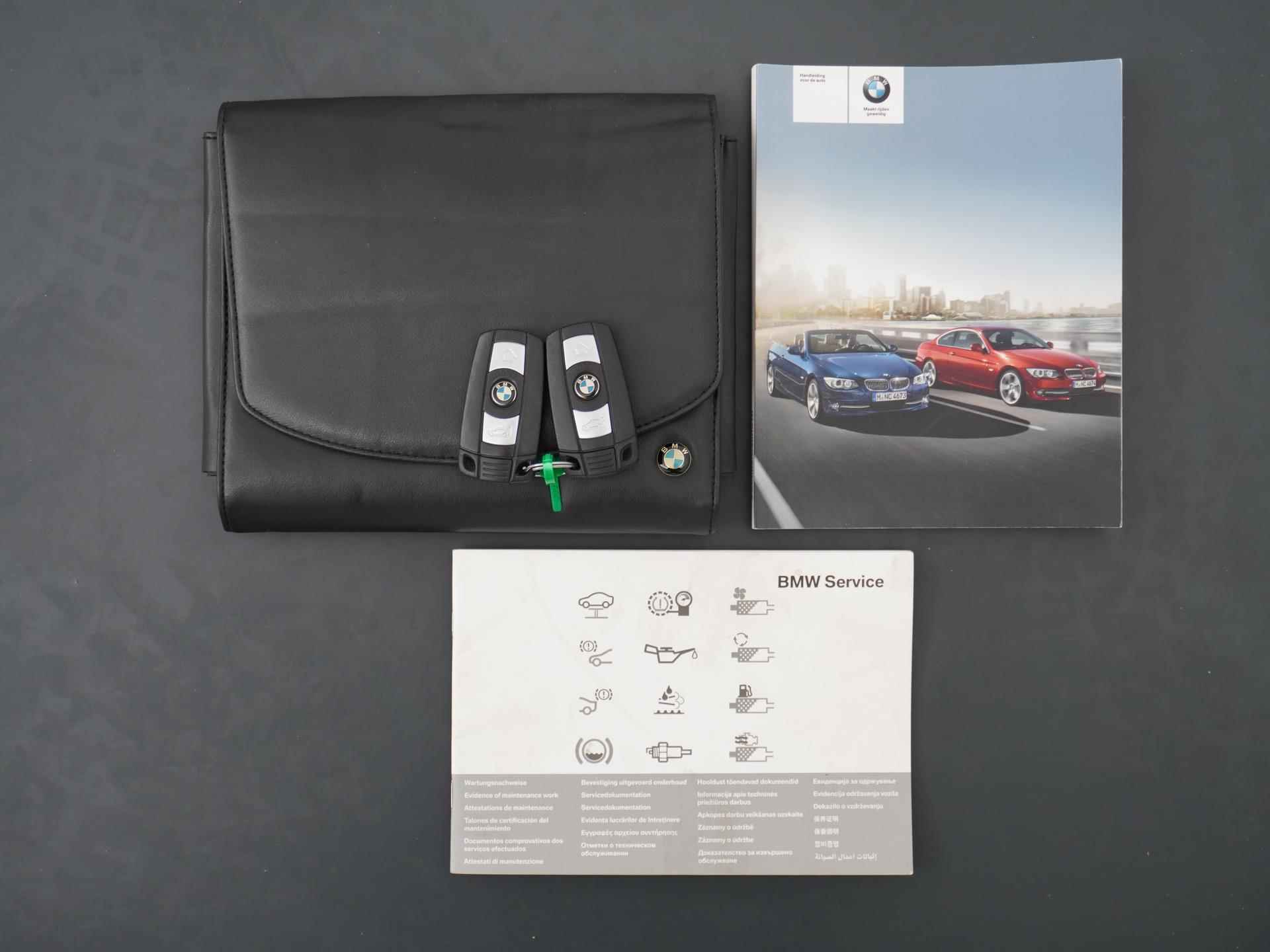 BMW 3-serie Cabrio 330i High Executive Leder/Sportstoelen/Historie 100% - 34/43