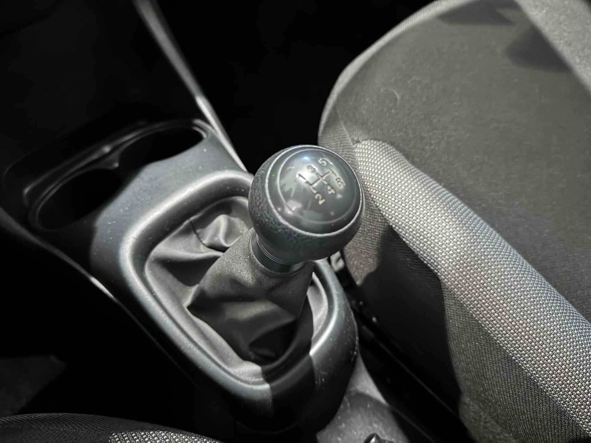 Toyota Aygo 1.0 VVT-i x-now | Airconditioning | Budget | - 7/11