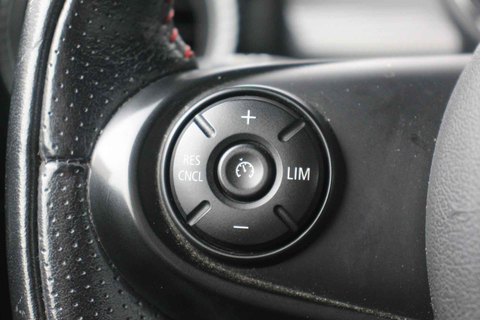 MINI Mini 1.5 136pk | Cabriolet | John Cooper Works | Navigatie | JCW Chili pakket | airco (automatisch) | cruise control | dimlichten aut - 12/43
