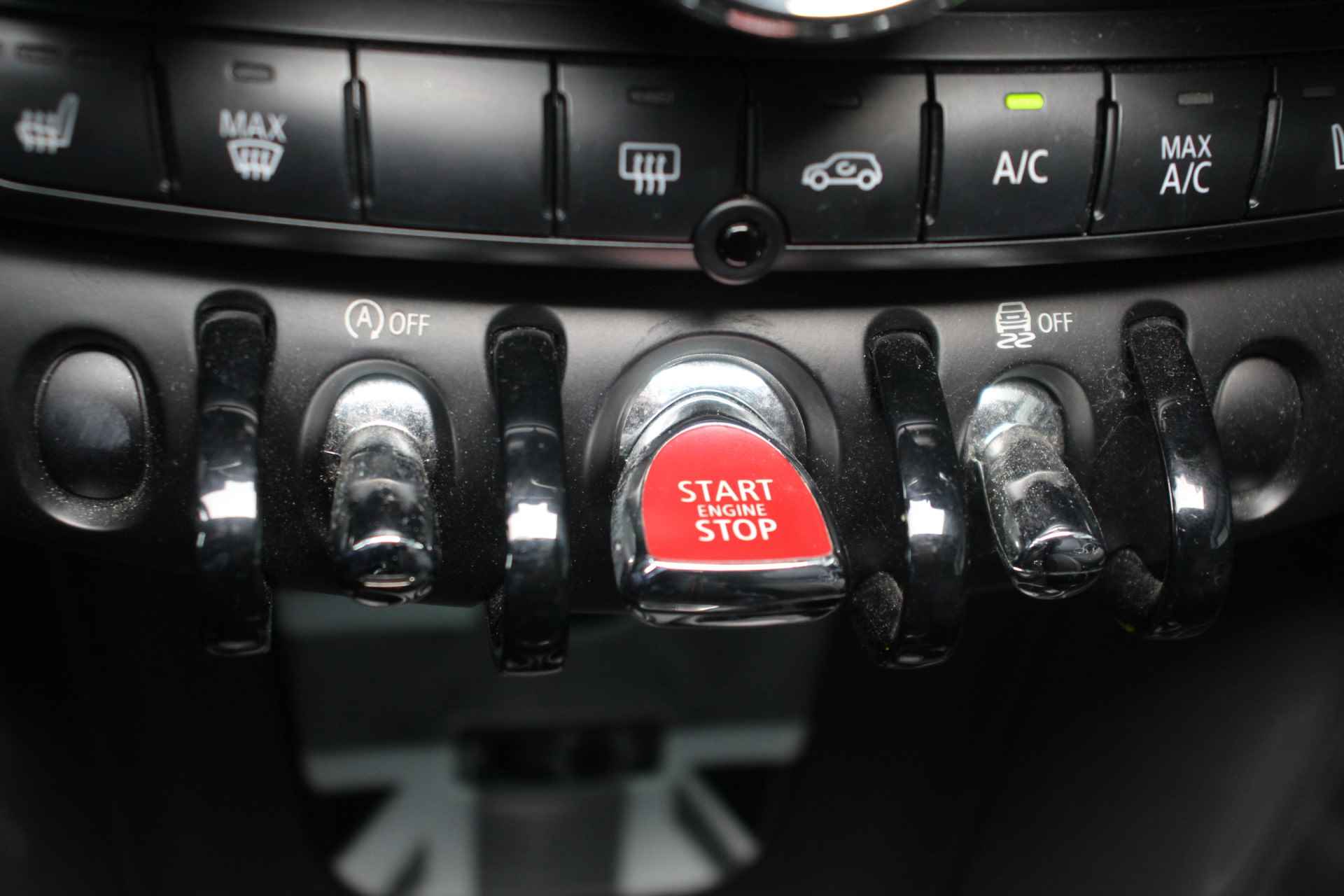 MINI Mini 1.5 136pk | Cabriolet | John Cooper Works | Navigatie | JCW Chili pakket | airco (automatisch) | cruise control | dimlichten aut - 25/43