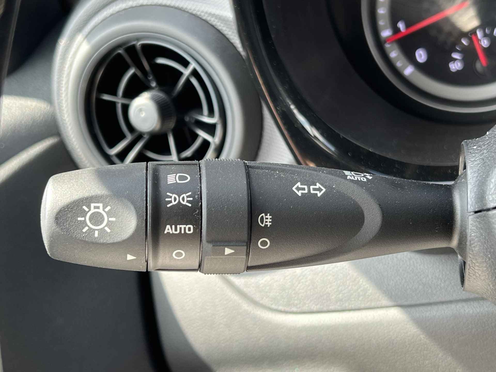 Hyundai i10 1.0 Comfort 5-zits | Apple Carplay/Android auto | Stuurverwarming | Stoelverwarming | Airco - 20/26