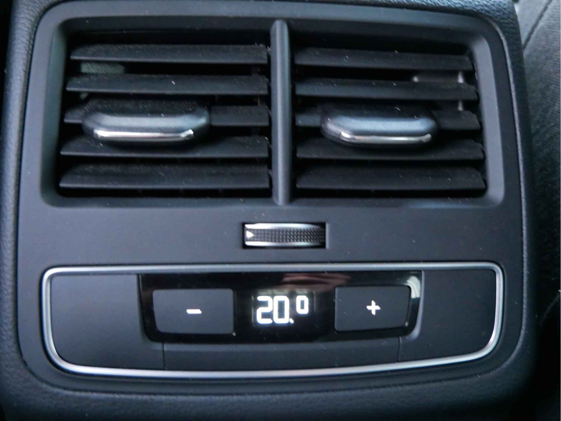 Audi A4 Lease Edition 35 TFSI 110 kW / 150 pk Avant 7 versn. S-tronic Wegklapbare Trekhaak | MMI navigatie| Stoelverwarming| - 12/37