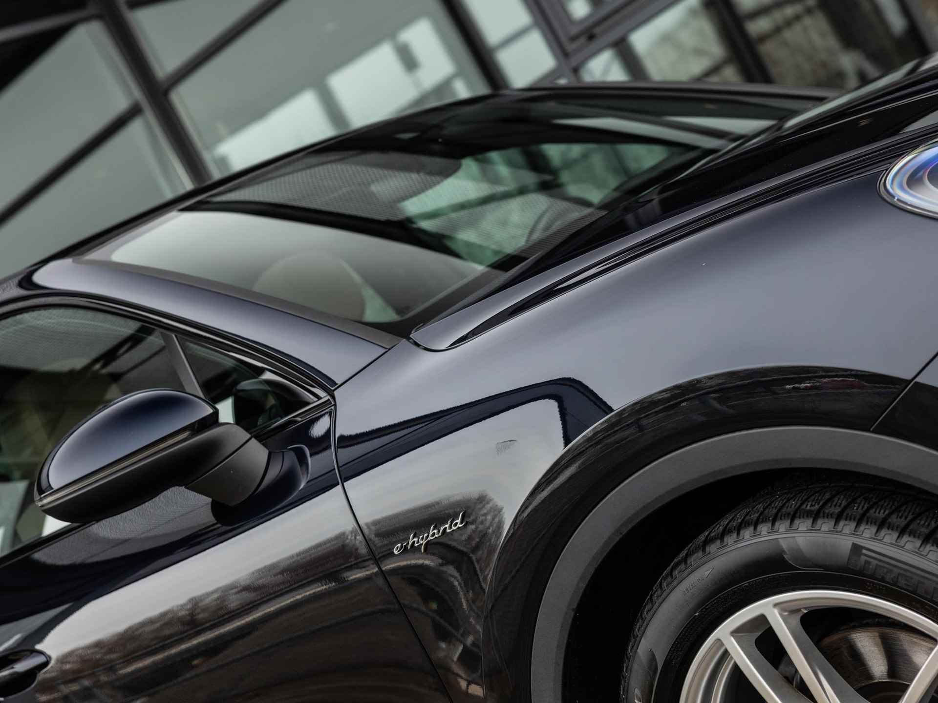 Porsche Cayenne Coupé 3.0 E-Hybrid | MOONLIGHT BLUE | 1E EIGENAAR | NL AUTO | SPORTCHRONO | PANORAMADAK | HEAD UP DISPLAY | PASM | 14-WEG STOELEN | BOSE | MEMORY | - 9/59