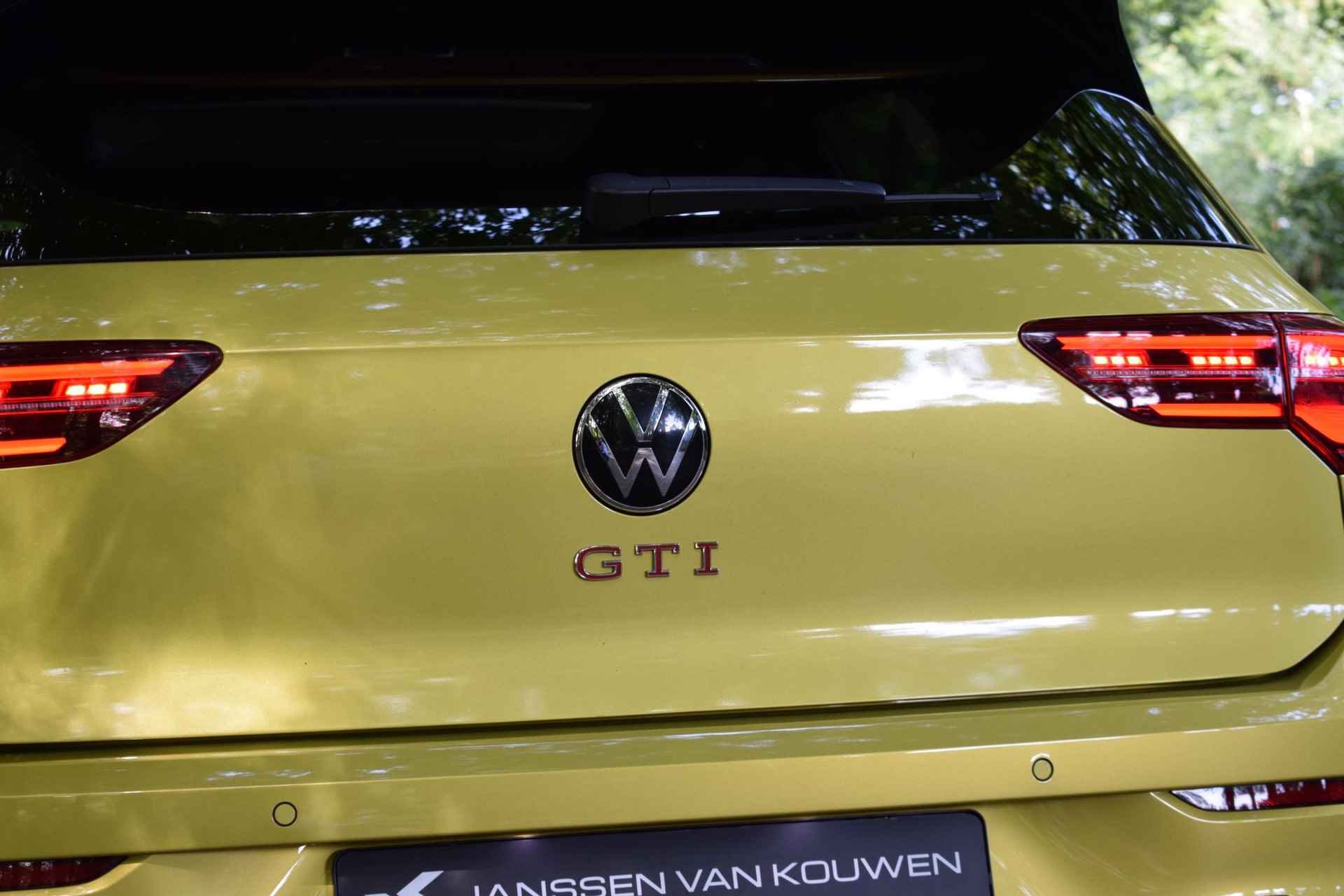 Volkswagen Golf 2.0 GTI Clubsport | Panoramadak | Limon Yellow | BTW Auto - 47/87