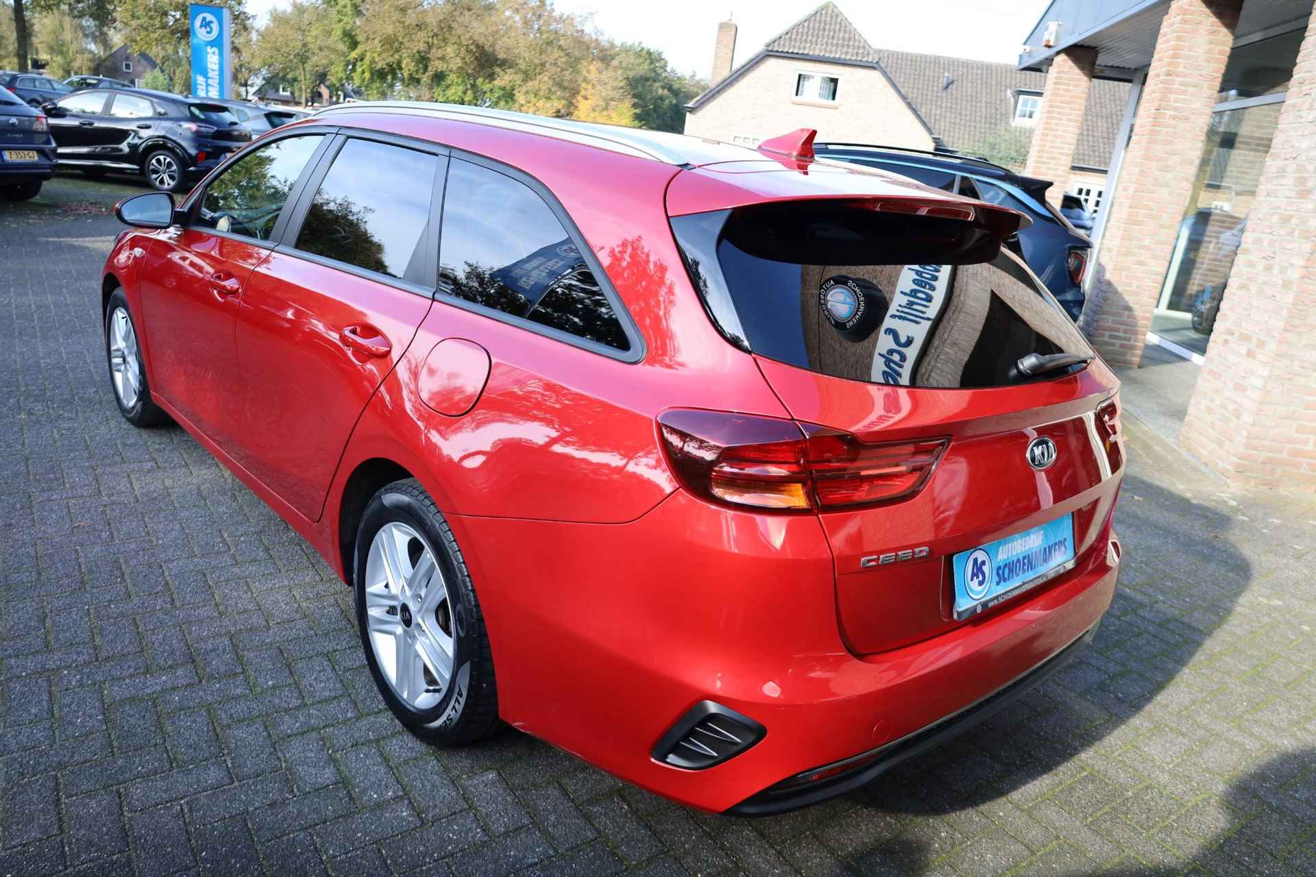 Kia Ceed Sportswagon 1.0 T-GDi CAMERA DAB CRUISE CLIMA CARPLAY STOEL/STUURVERWARMING START/STOP - 43/44