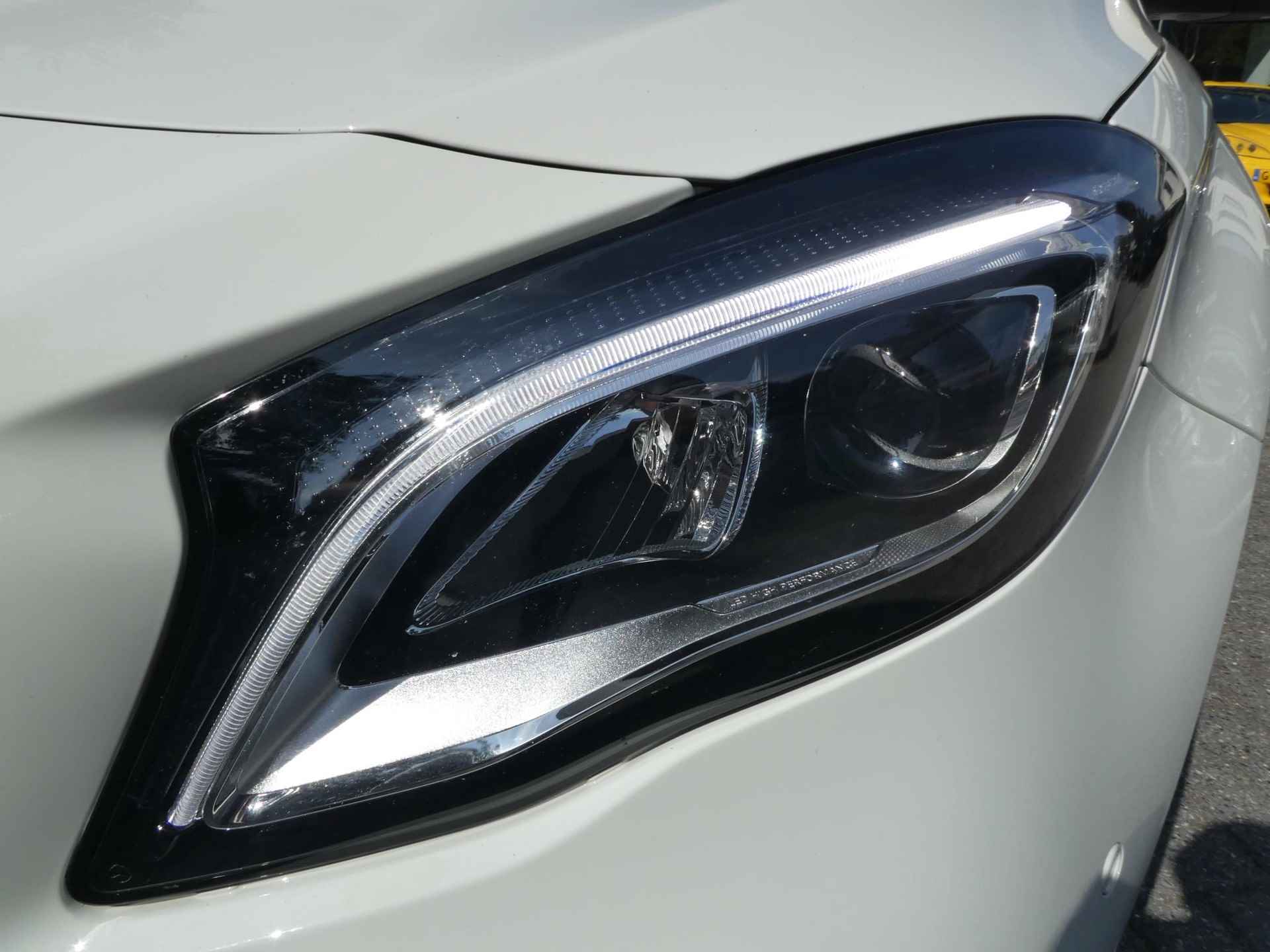 Mercedes-Benz GLA-klasse 45 AMG 4Matic 381PK Premium 1eEig|65dKM|Panorama|Camera|Carplay - 10/48