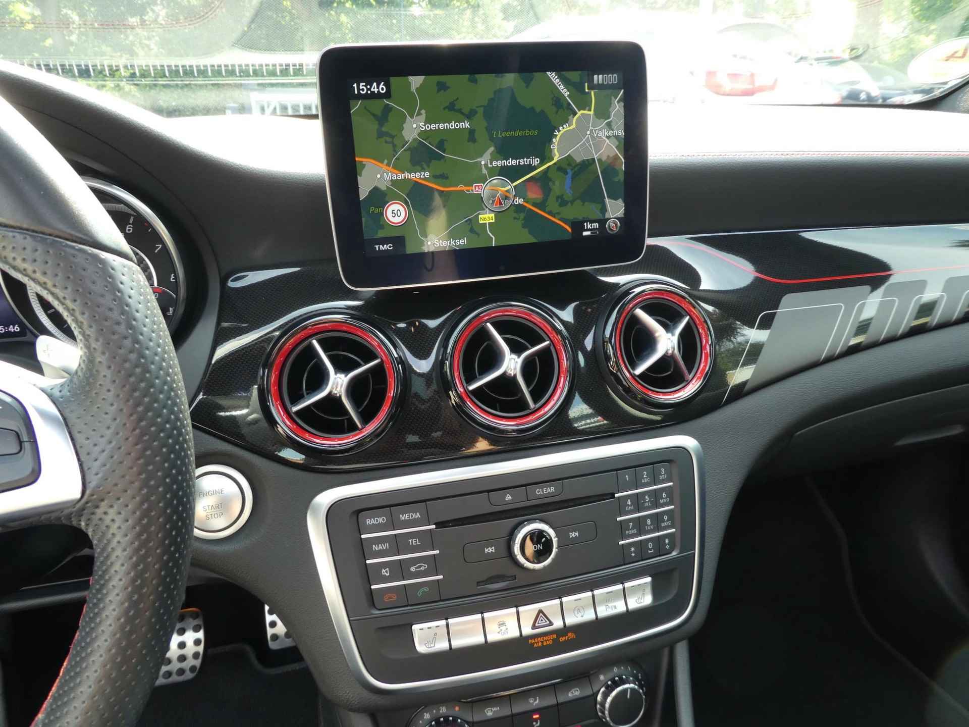 Mercedes-Benz GLA-klasse 45 AMG 4Matic 381PK Premium 1eEig|65dKM|Panorama|Camera|Carplay - 30/48