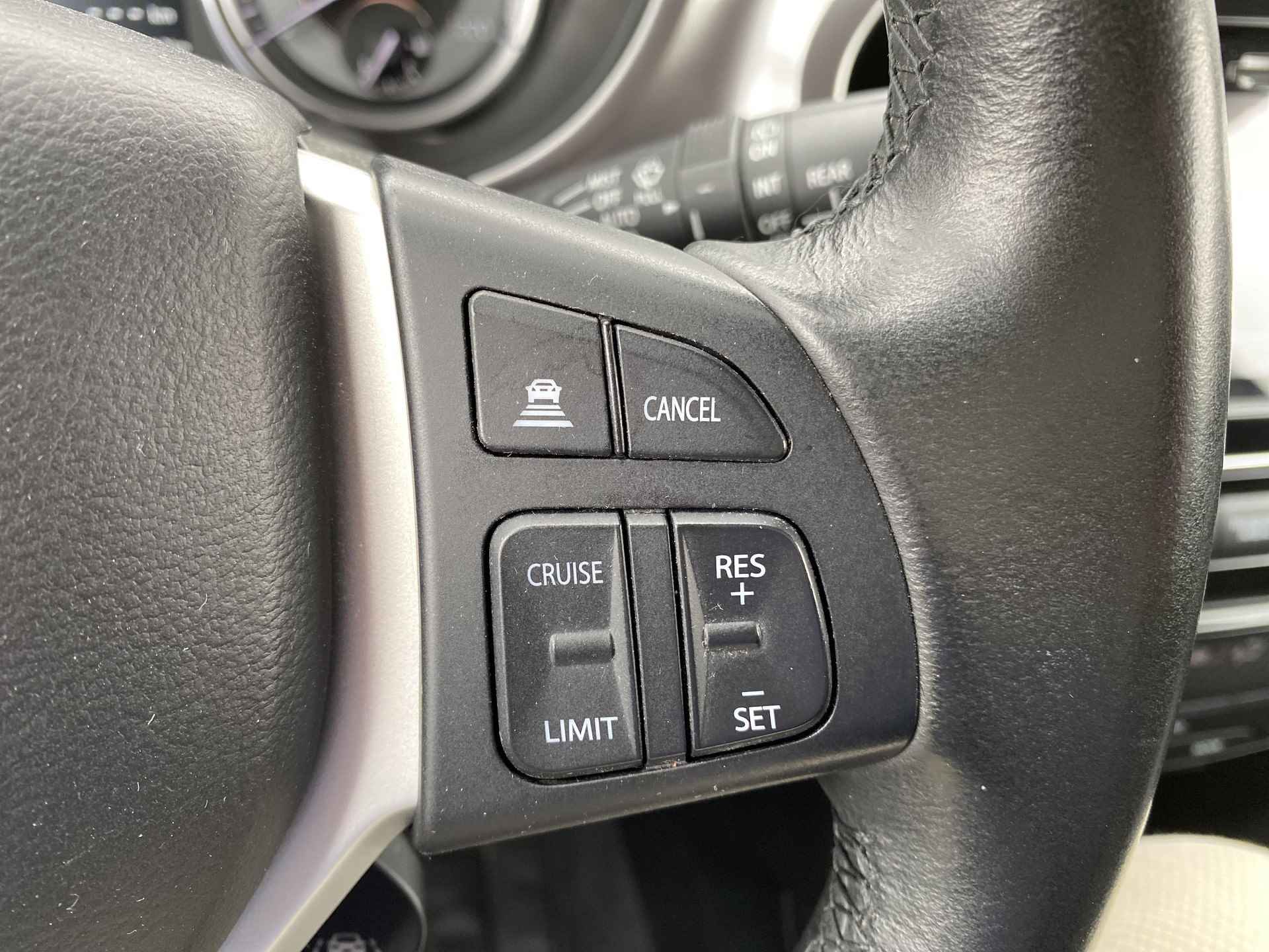 Suzuki Vitara 1.4 Boosterjet Select Smart Hybrid (Adaptive Cruise Control - Navigatie - Apple Carplay/Android Auto) - 19/29