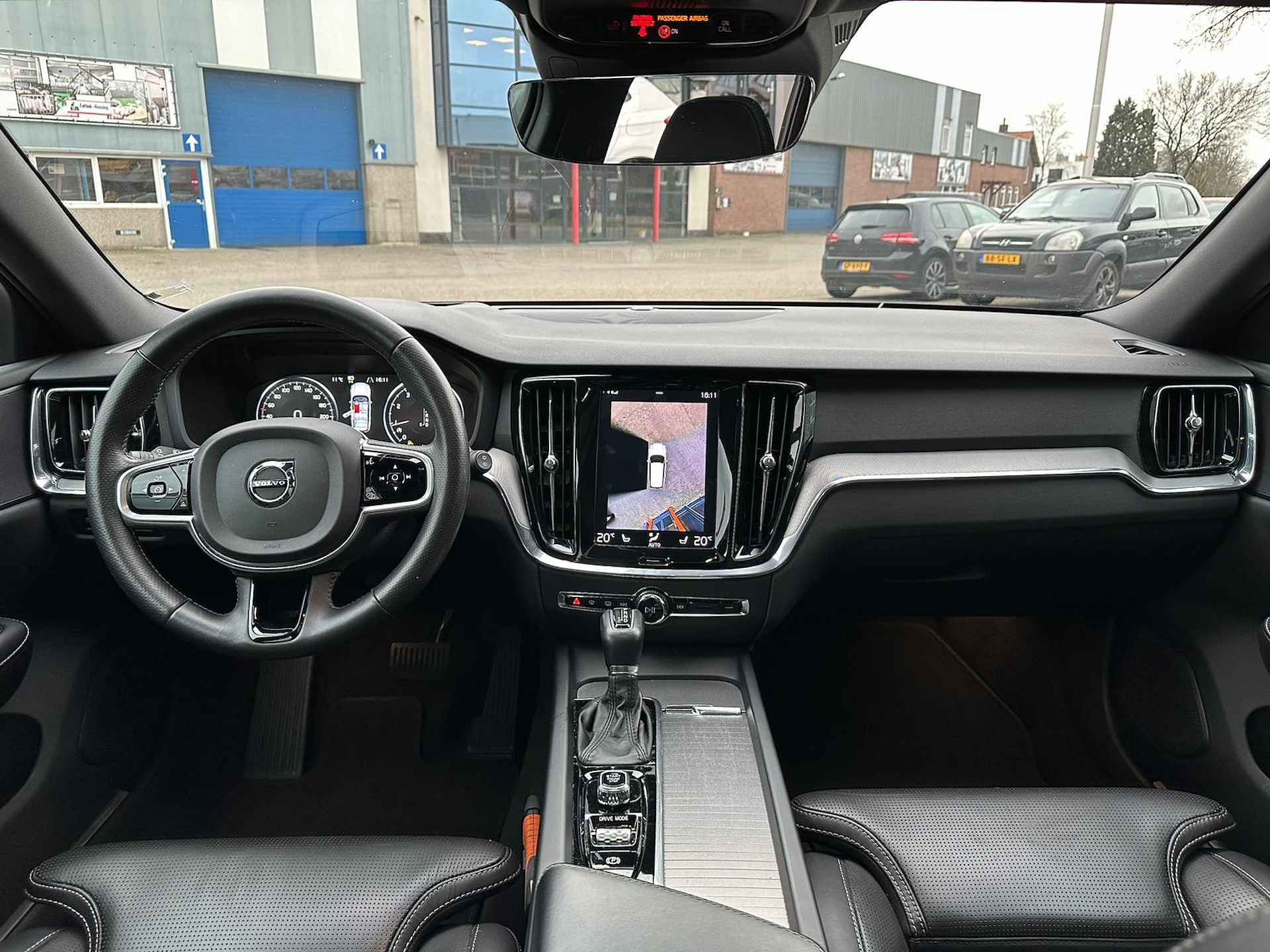 Volvo V60 2.0 T6 AWD Inscription NL-Auto 1e eigenaar / Apple/Android Carplay / Rondom zicht camera / Geventileerde stoelen / All-season ba - 19/22