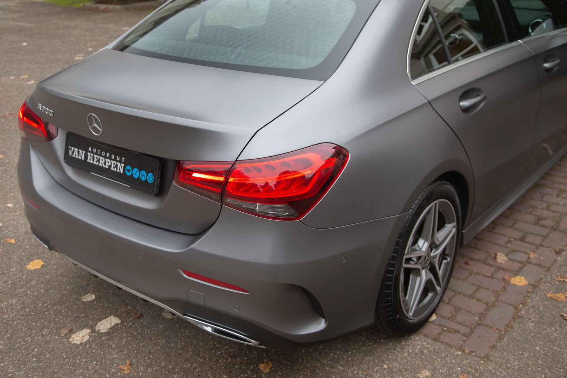 Mercedes-Benz A-klasse 200 AMG Matgrijs | Sportstoelen | 2e eign - 12/47