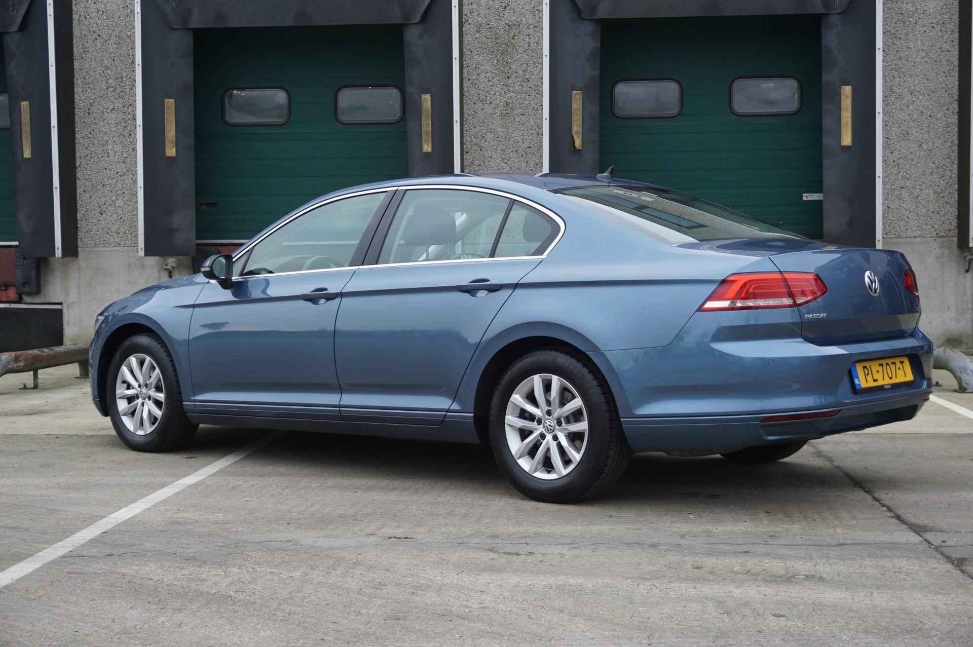 Volkswagen Passat 1.4 TSI 125pk DSG Comfortline | ErgoComfort Stoelen | Adaptive Cruise| PDC Voor & Achter | Navigatie - 12/43