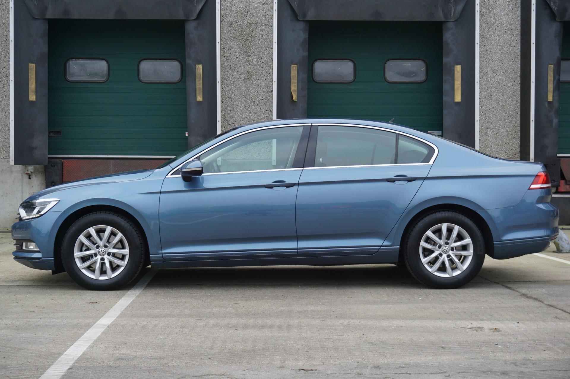 Volkswagen Passat 1.4 TSI 125pk DSG Comfortline | ErgoComfort Stoelen | Adaptive Cruise| PDC Voor & Achter | Navigatie - 13/43