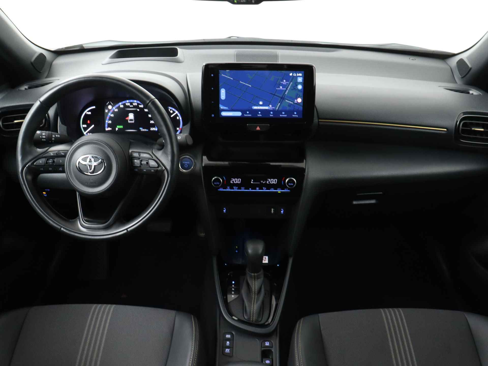 Toyota Yaris Cross 1.5 Hybrid Adventure Limited | Winter Pack | Head-up Display | Elektrische Achterklep | Cloud Navigatie | Parkeersensoren | - 6/46
