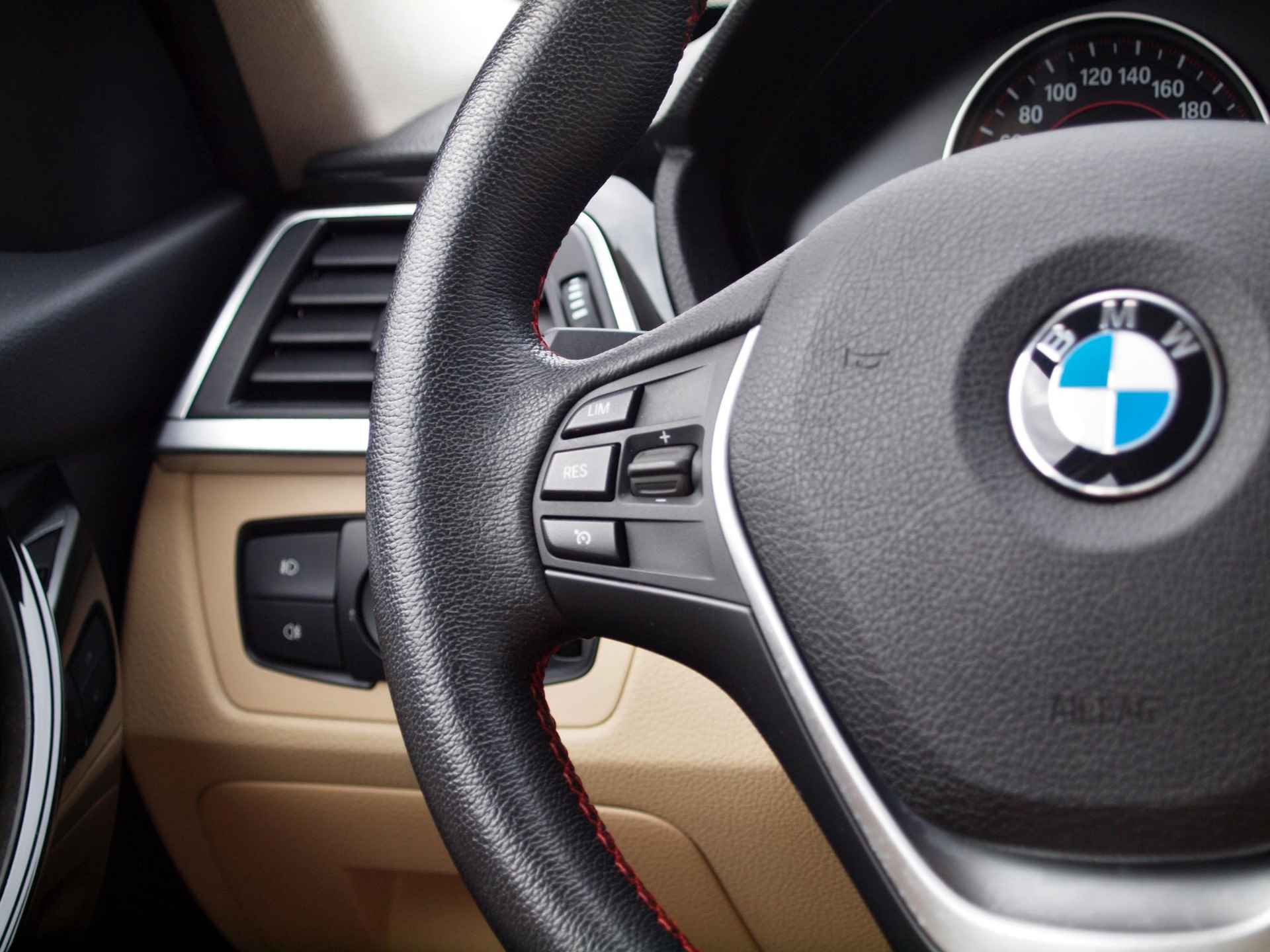 BMW 3-serie 318i Edition Luxury Line Purity Executive | Cruise Control | Navi | Bluetooth | - 15/28
