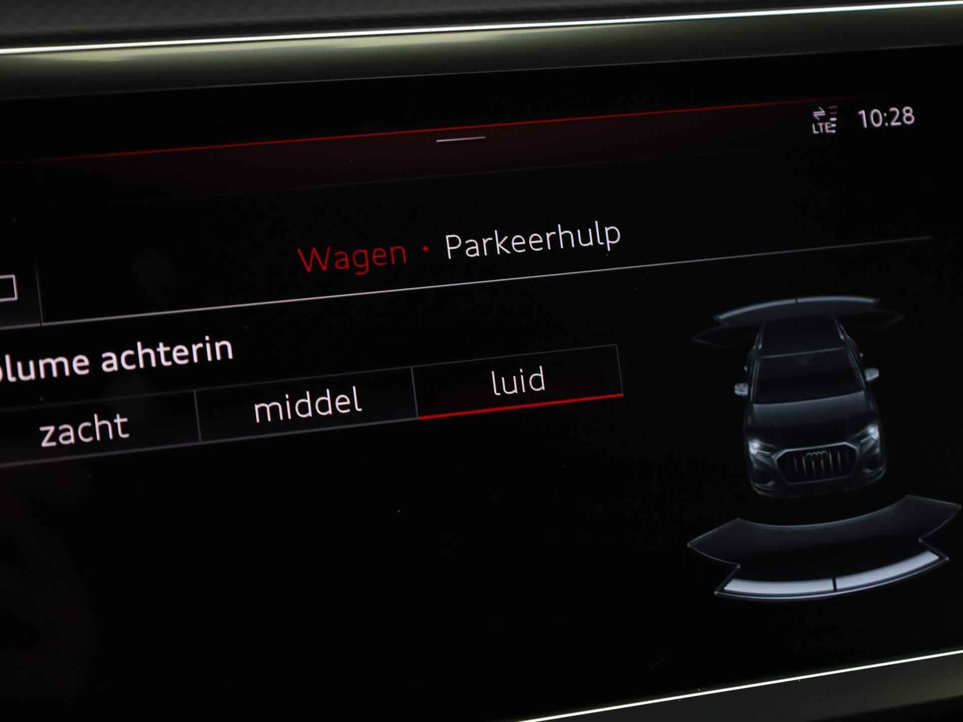 Audi Q3 35 TFSI/150PK · Trekhaak · Parkeersensoren · Stoelverwarming - 12/42