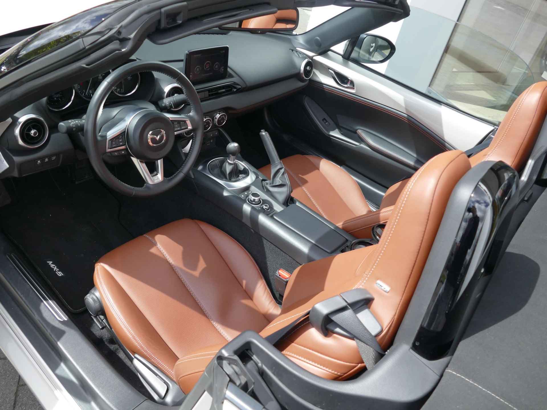 Mazda MX-5 1.5 SkyActiv-G 132 Luxury | Bruin Leder | Unieke Kleur | RIJKLAARPRIJS! - 10/25