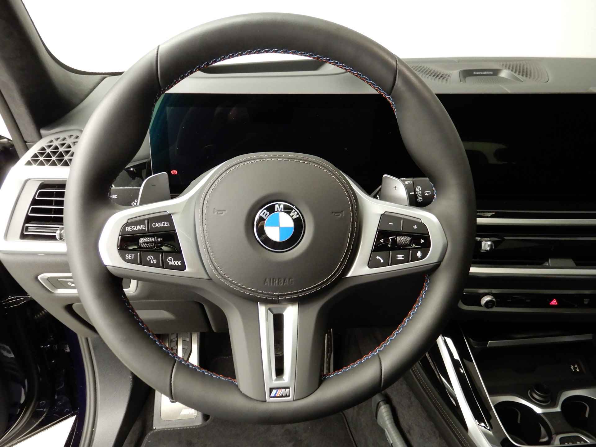 BMW X7 M60i xDrive M-Sportpakket LED / Leder / HUD / Schuifdak / Trekhaak / DAB / Bowers & Wilkins sound / Alu 22 inch - 8/47