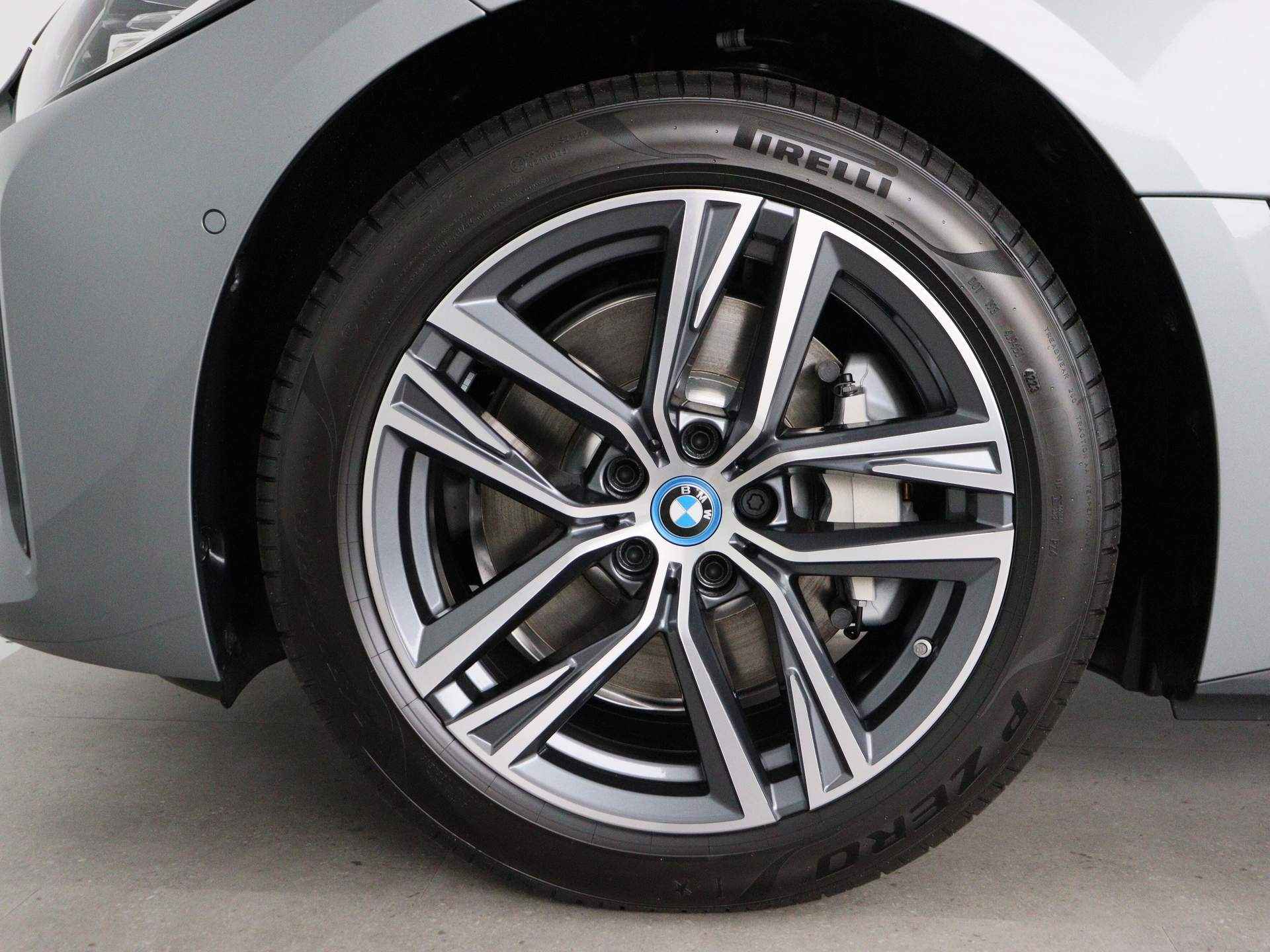 BMW i4 eDrive40 High Executive - 20/26