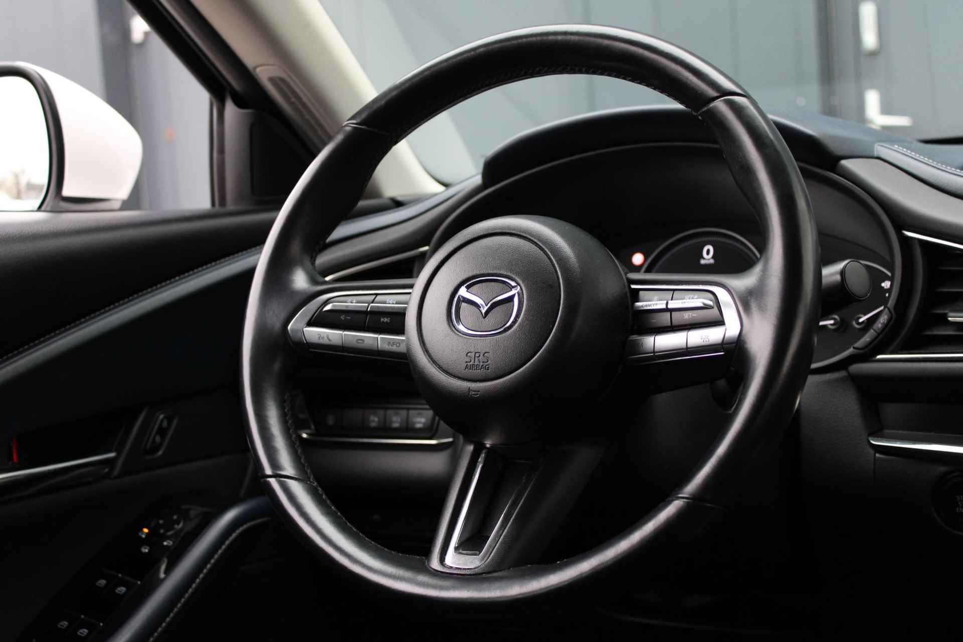 Mazda CX-30 2.0 e-SkyActiv-G M Hybrid Comfort | Navi | Elektrische Kofferklep | Head-Up Display - 7/28