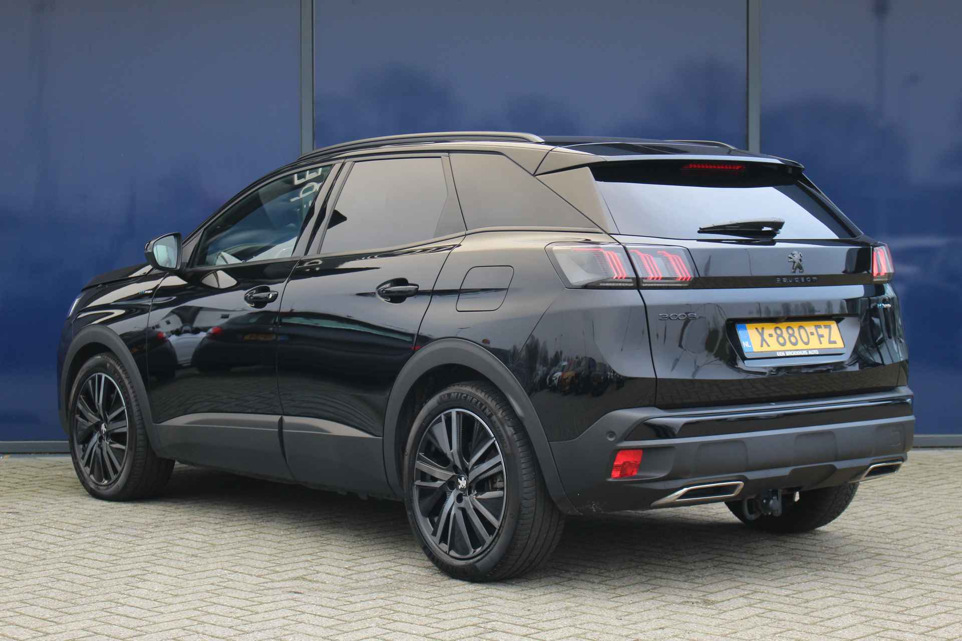 Peugeot 3008 1.6 HYbrid 225 GT | Black Pack | Massage | Full Led | Keyless | Carplay | Adeptive Cruise | - 3/38