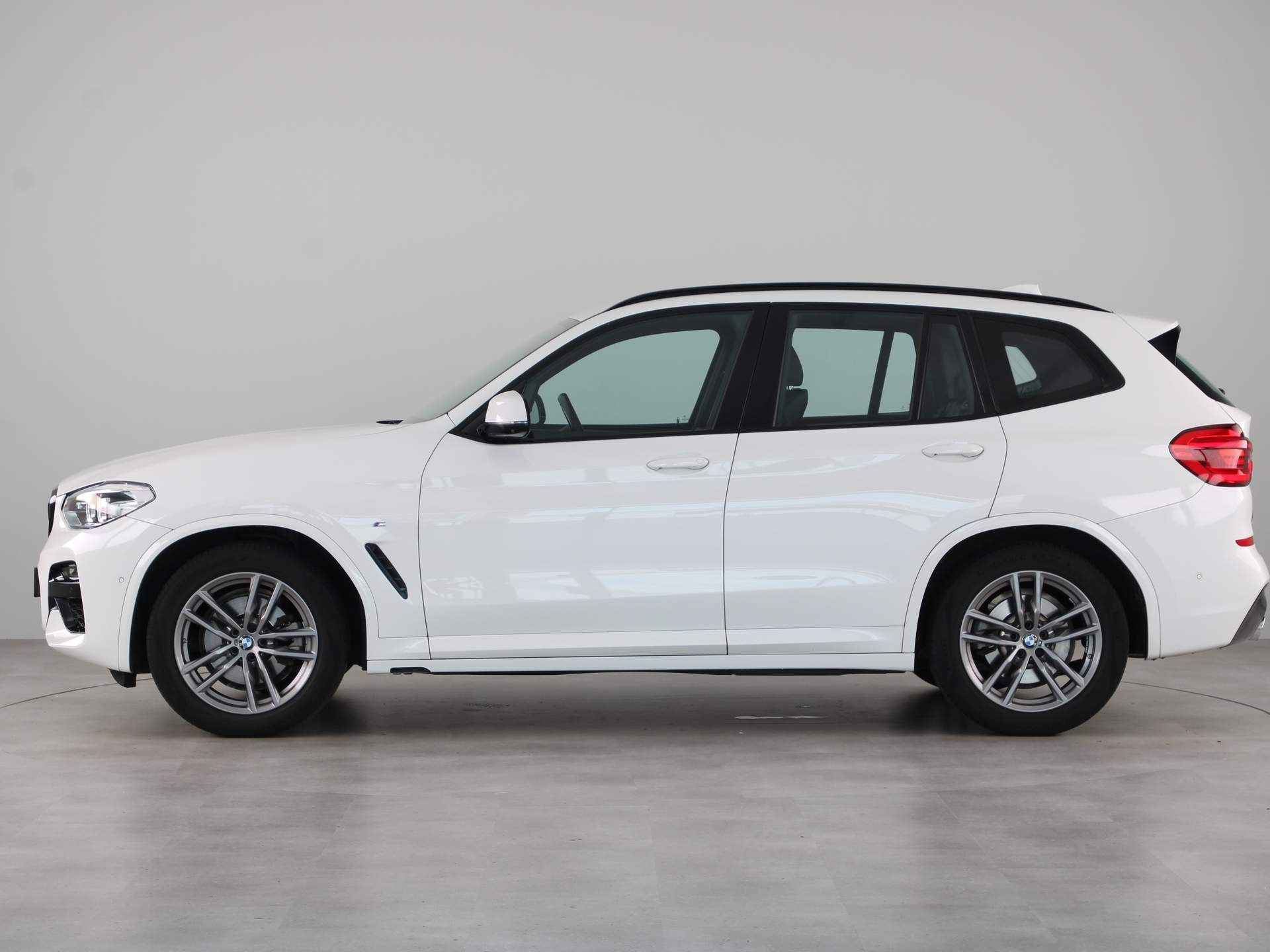 BMW X3 xDrive20i M-Sport - 13/24