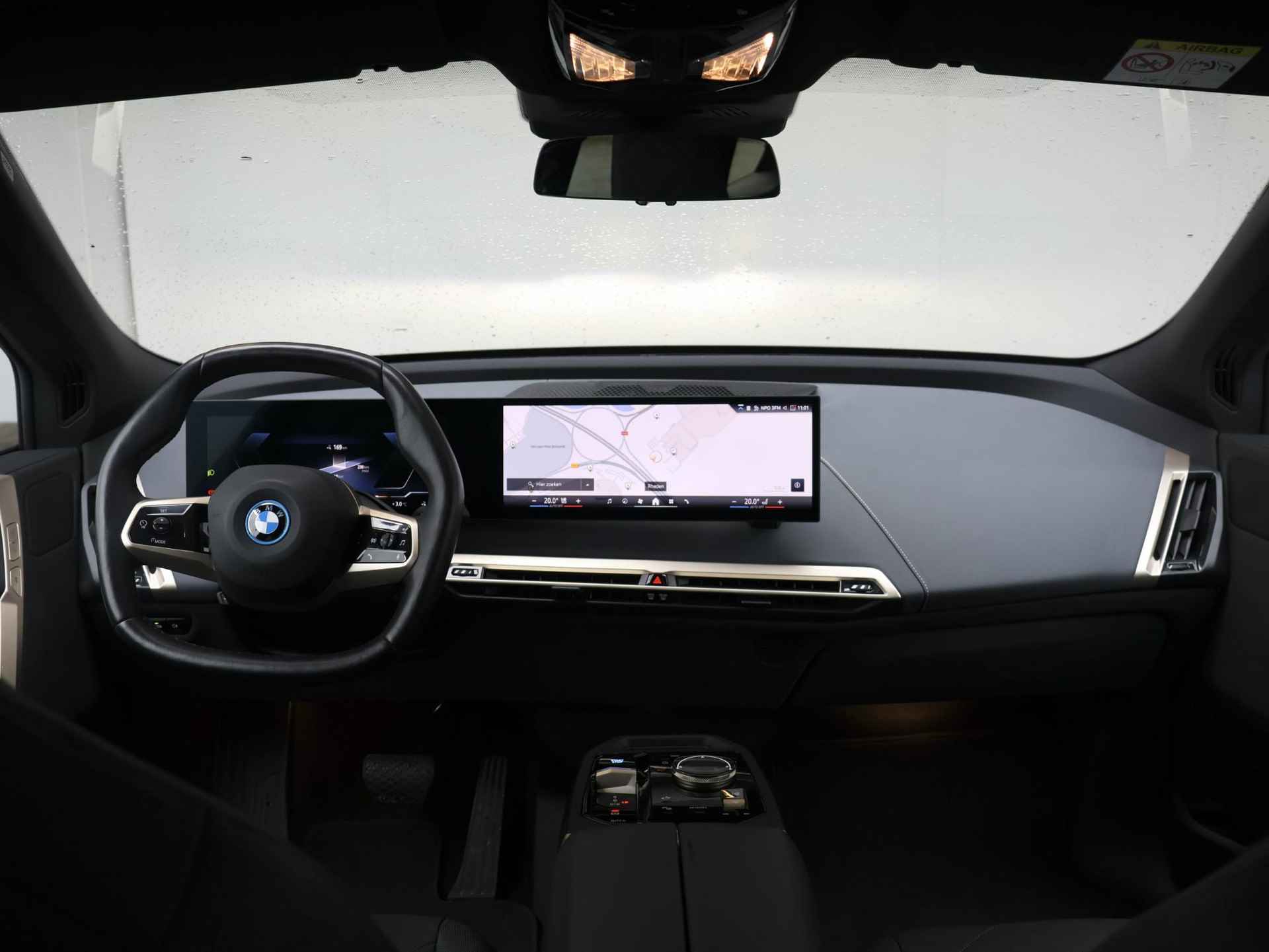 BMW iX xDrive40 Business Edition Plus 77 kWh | 100% Elektrisch | Pano-dak | Navigatie | - 3/34