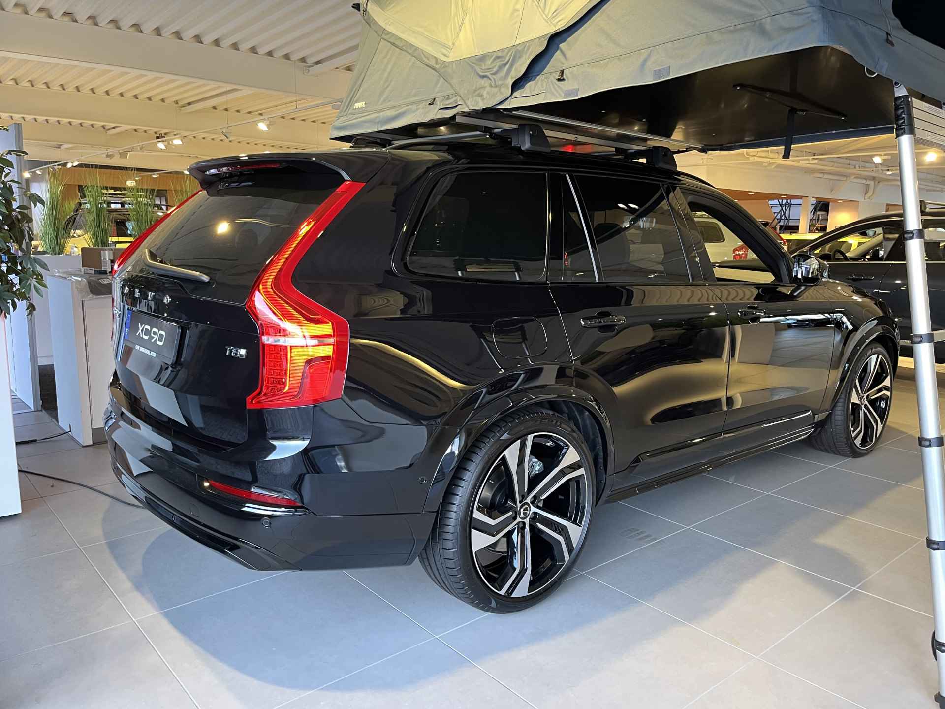 Volvo XC90 2.0 T8 Plug-in hybrid AWD Ultra Dark | 21 of 22" Lichtmetalen velgen | Edition Pack | Gelamineerde zijruiten en achterruit | Ach - 3/26