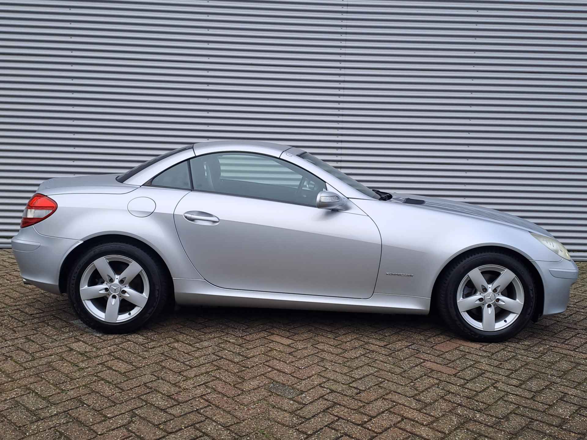 Mercedes-Benz SLK 200 K. Cabrio AUTOMAAT Elektrische hardtop | Navigatie | Cruise | Stoelverwarming | Xenon | Leder - 10/39