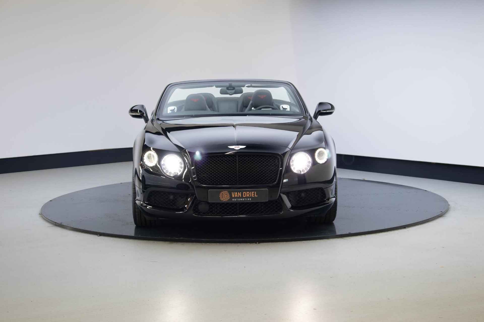 Bentley Continental GTC 4.0 V8 - 22/32