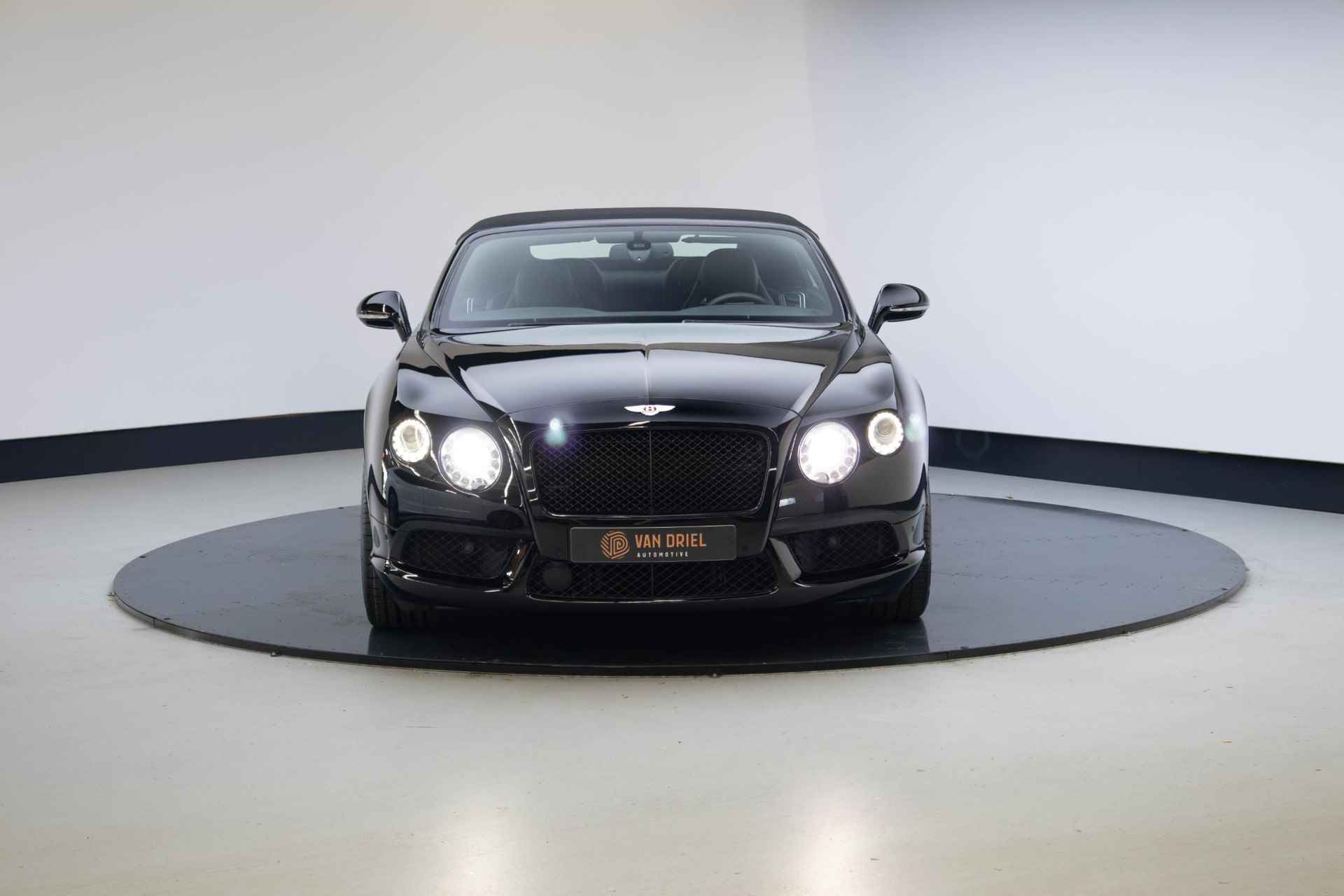 Bentley Continental GTC 4.0 V8 - 23/32