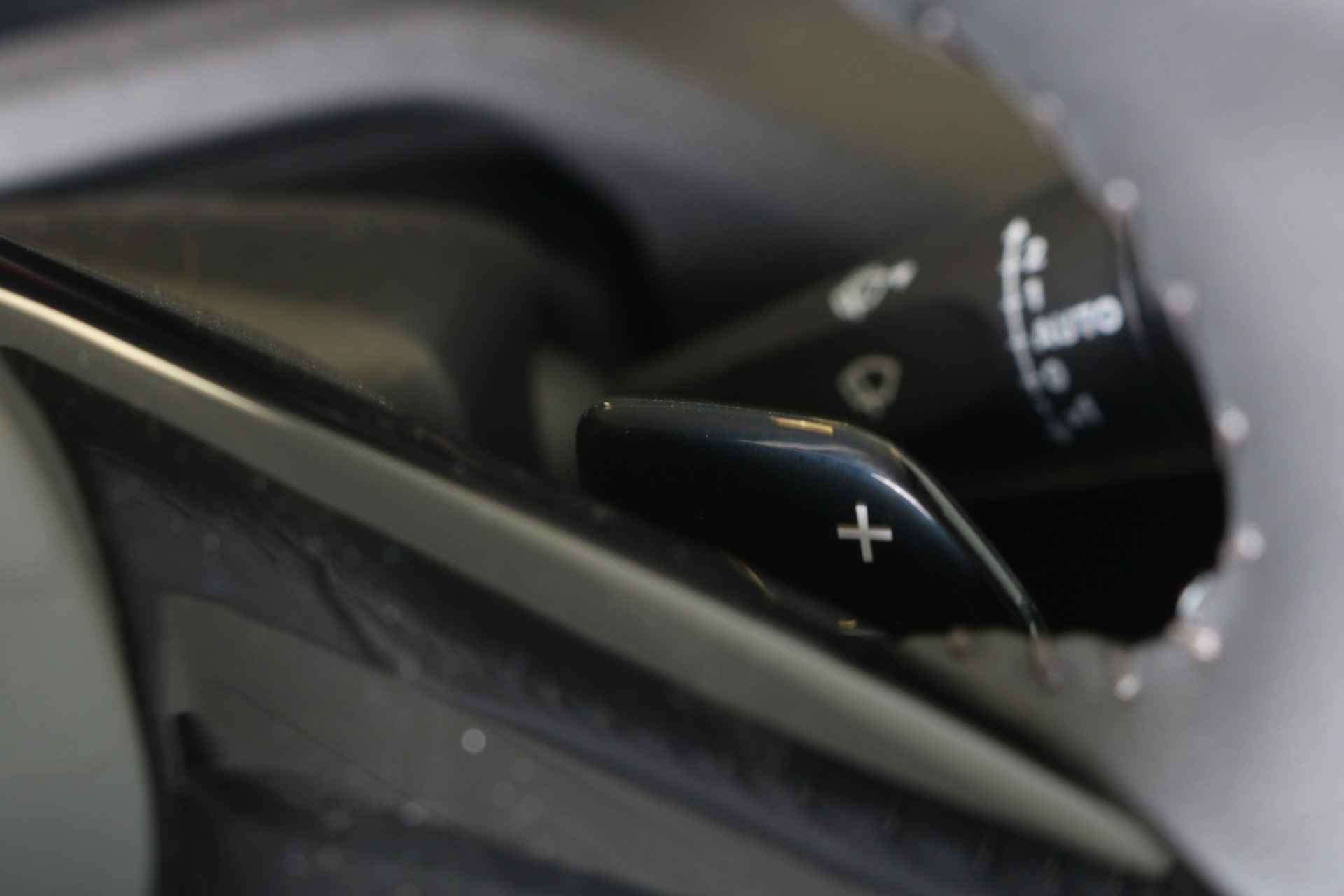 Peugeot 308 1.2 130PK Active Pack Business Automaat | Navi | Clima | Cruise | AGR-Stoelen | Trekhaak | Extra trekgewicht | 16" Lichtmetaal | - 26/43
