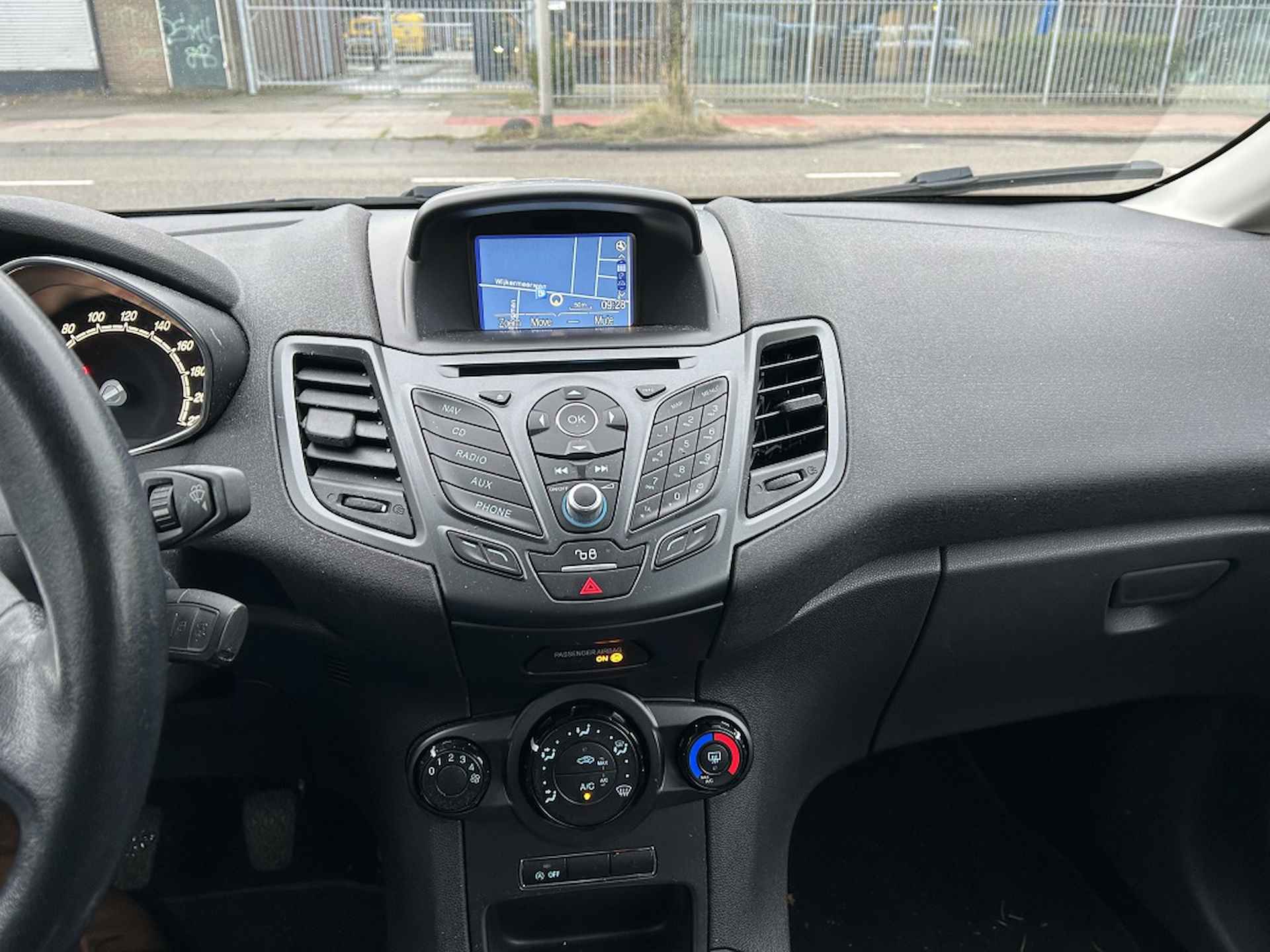 Ford Fiesta 1.0 Style navigatie - 18/18