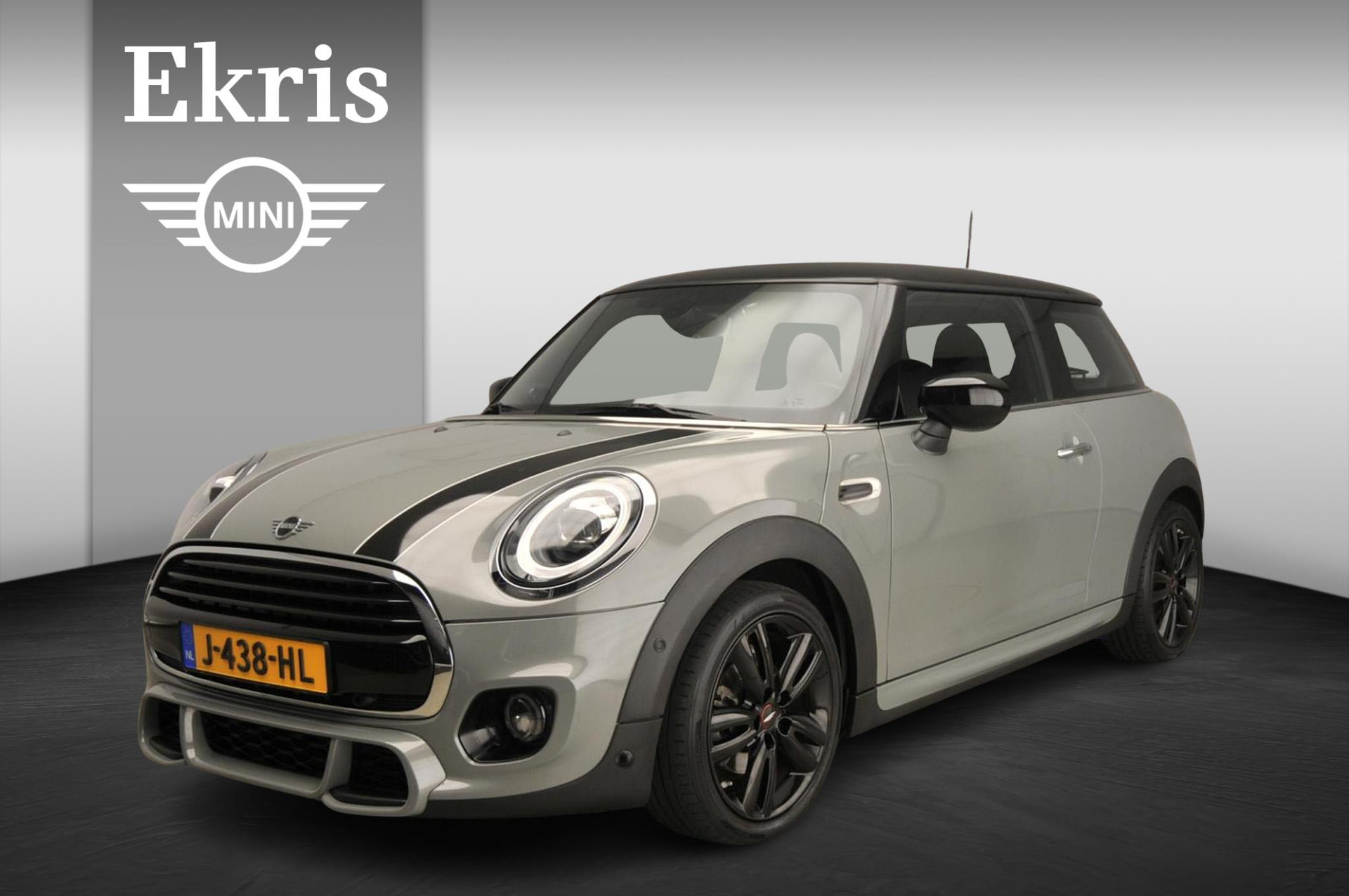 MINI 3-deurs 1.5 Cooper Dalston Edition | JCW pakket | LED | Navigatie | JCW sportstoel | Keyles go | Harman-kardon sound | Alu 17 inch