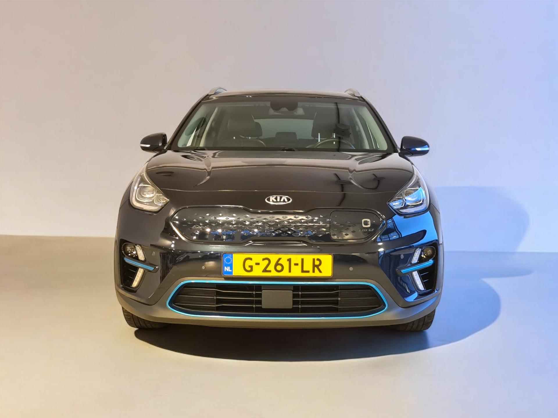 KIA e-Niro Elektrisch 204pk ExecutiveLine 64 kWh AUTOMAAT LED NAVI LEDER WINTERPACK - 9/36