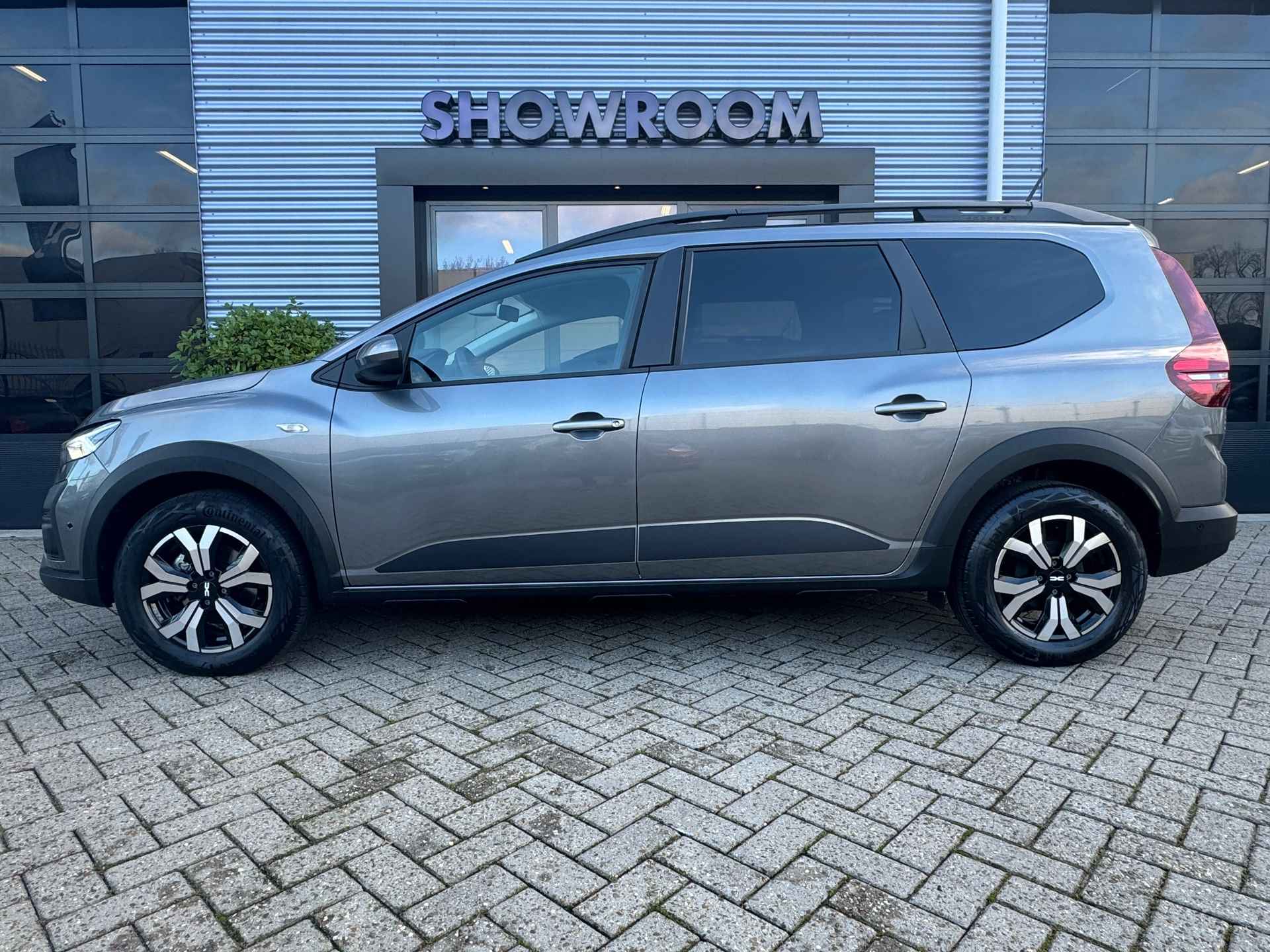 Dacia JOGGER 1.6 Hybrid 140 Automaat Expression Applecarplay|Stoelverwarming|Navi|Cruisecontrol|PDC|Camera| - 4/35