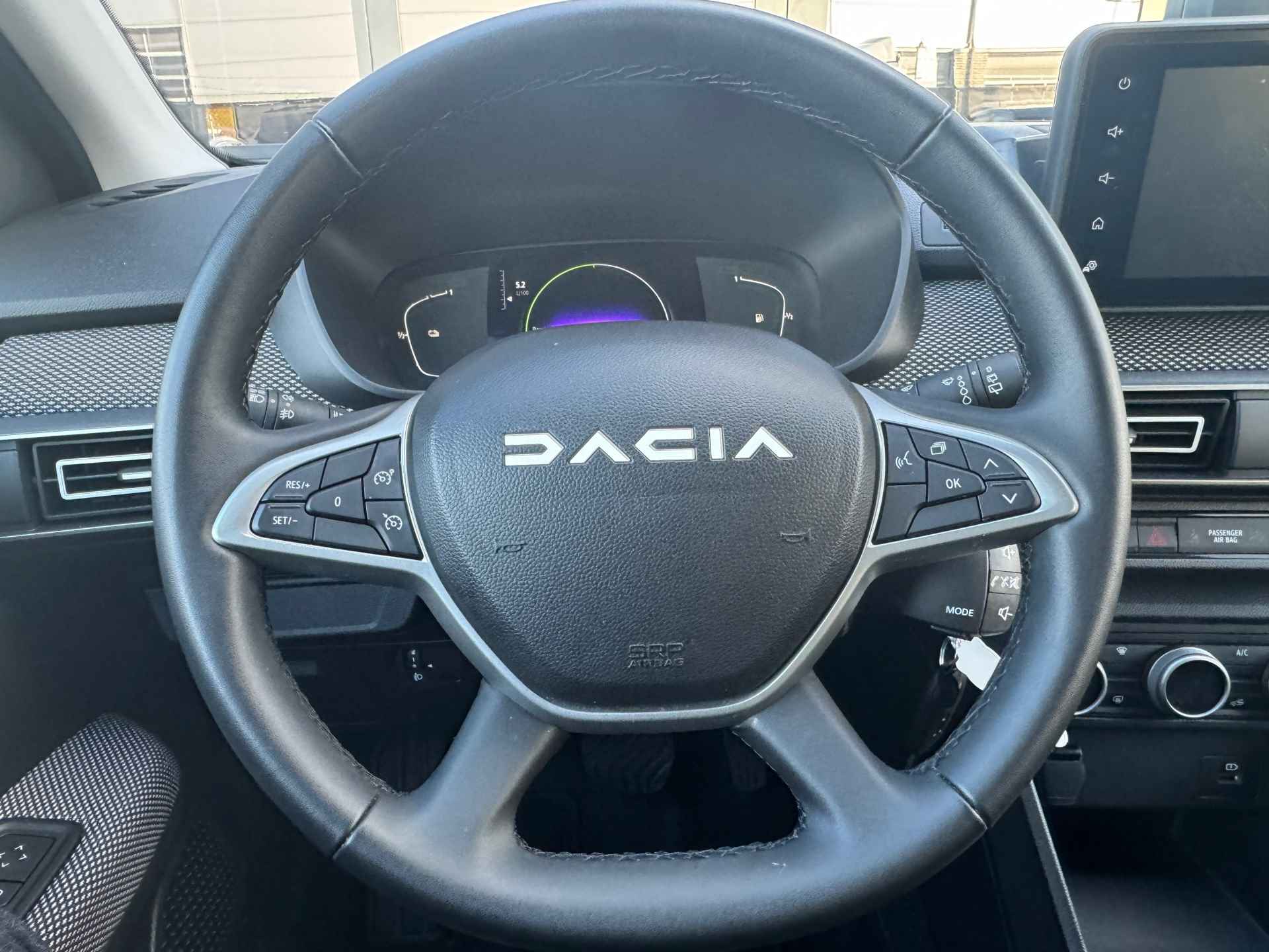 Dacia JOGGER 1.6 Hybrid 140 Automaat Expression Applecarplay|Stoelverwarming|Navi|Cruisecontrol|PDC|Camera| - 8/35